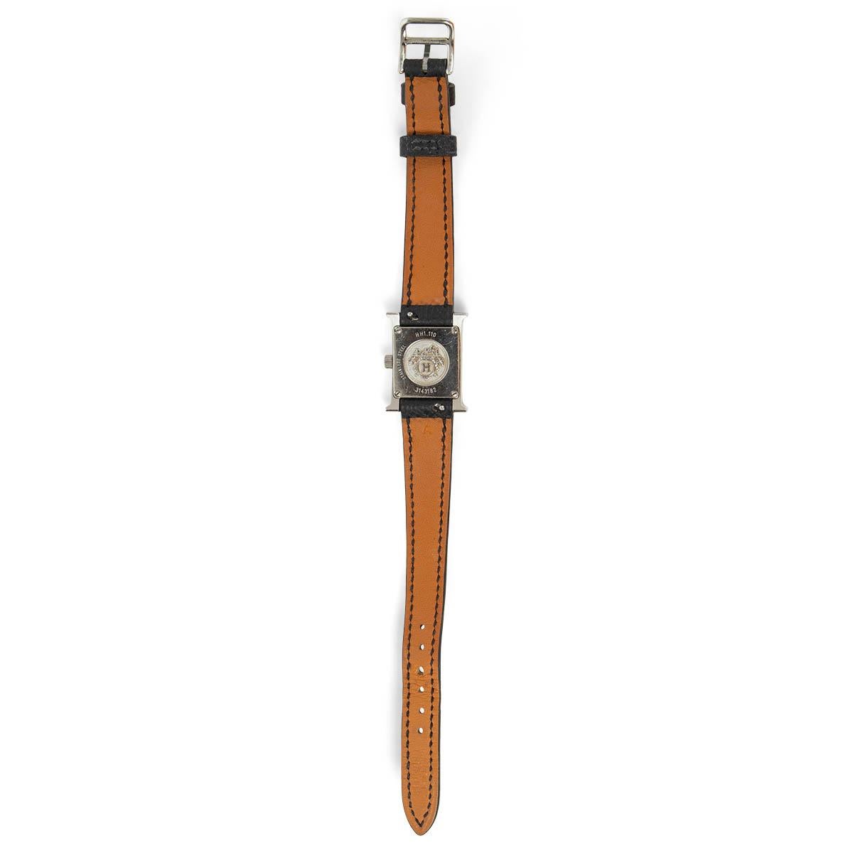 Hermes H HEURE MINI 21mm Uhr aus schwarzem Leder und Stahl mit weißem Zifferblatt im Angebot 2
