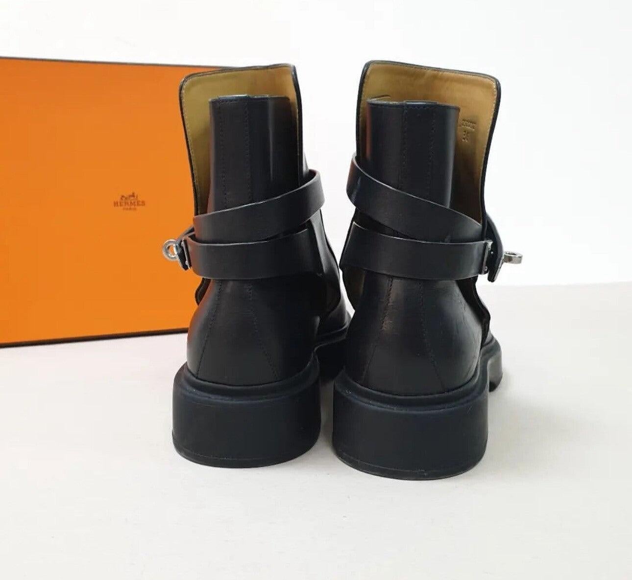 Hermes Schwarz Leder Veo Stiefelette Sz. 38 Damen im Angebot