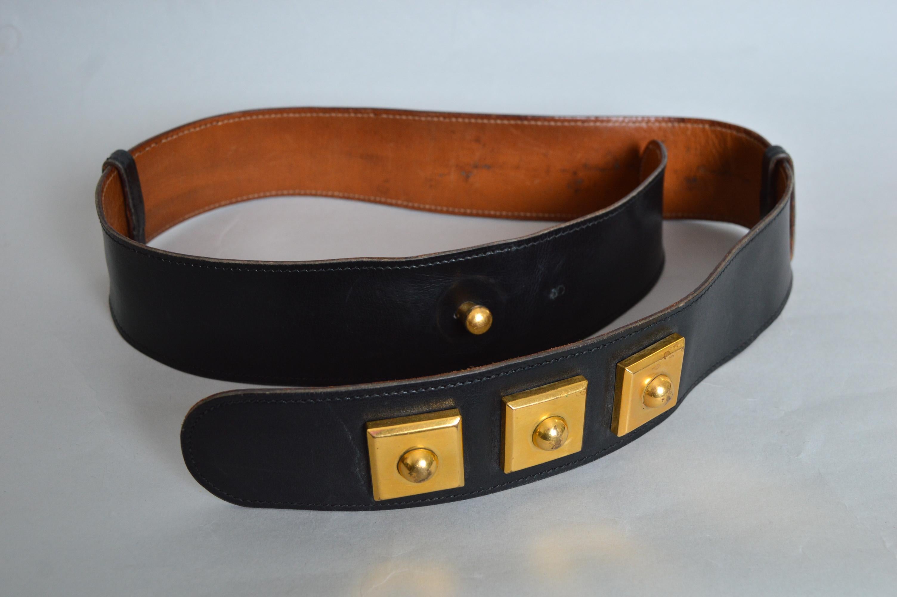 Hermès Black leather waist belt with decorative Gold square detail For Sale 1