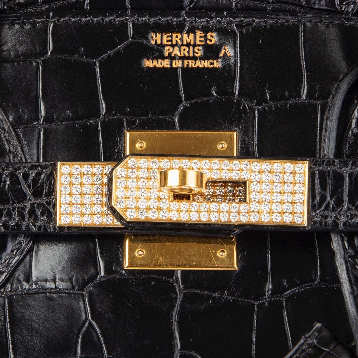 HERMES black Matt Porosus crocodile & DIAMOND BIRKIN 35 Bag In Excellent Condition In Zürich, CH