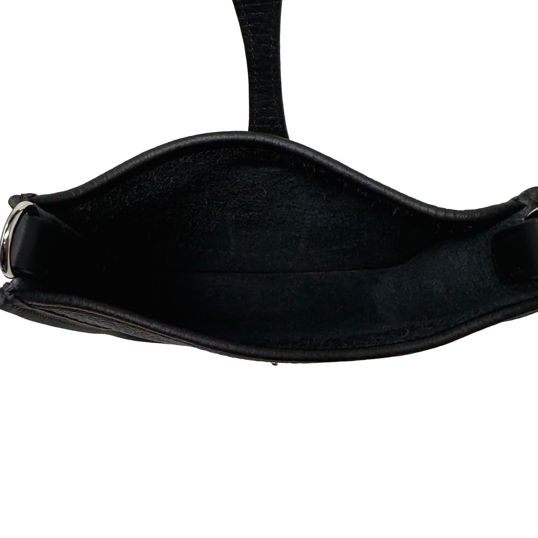 Hermes Noir Mini Evelyne 16 TPM Clemence Leather Crossbody GHW en vente 1