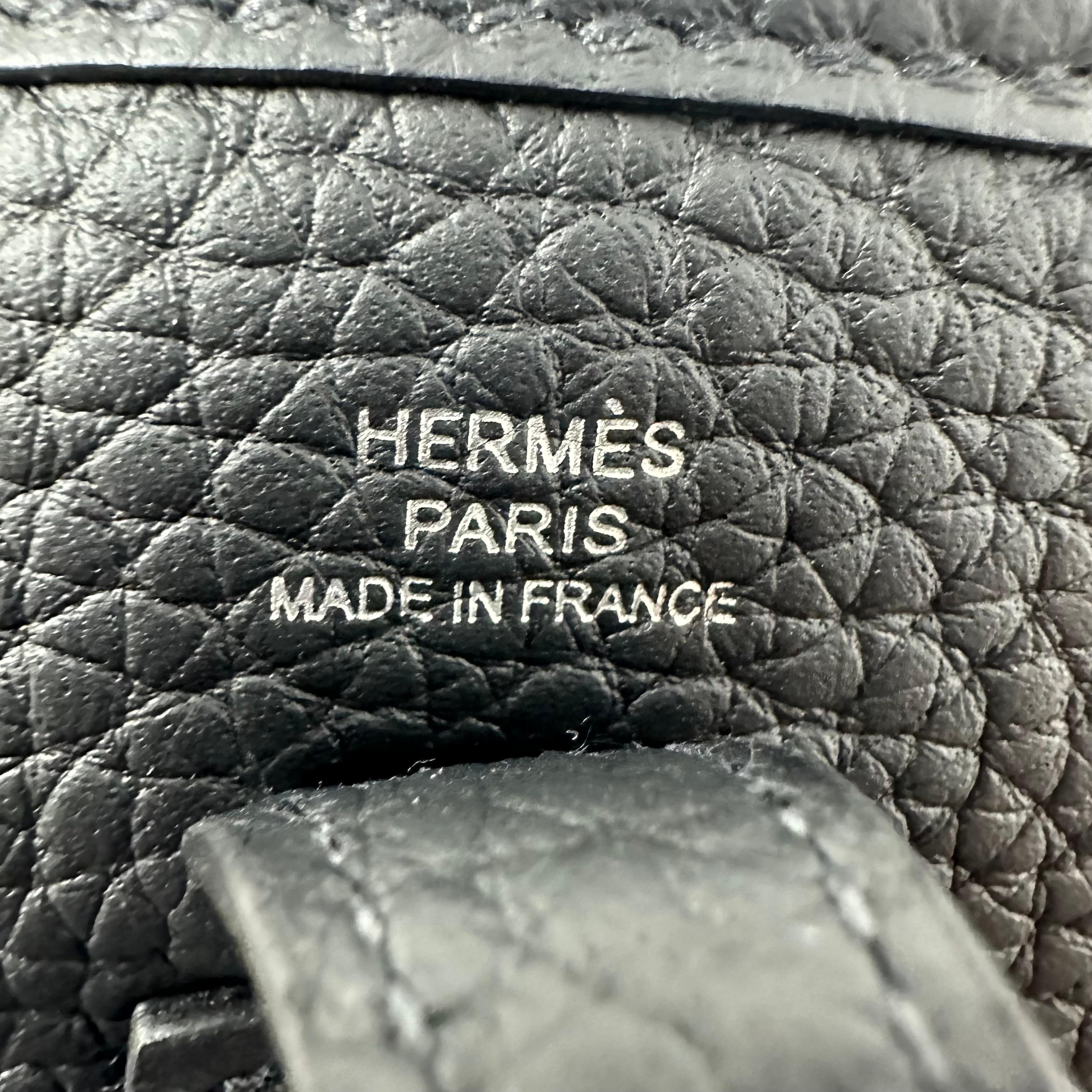 Hermes Black Mini Evelyne 16 TPM Clemence Leather Crossbody GHW For Sale 3