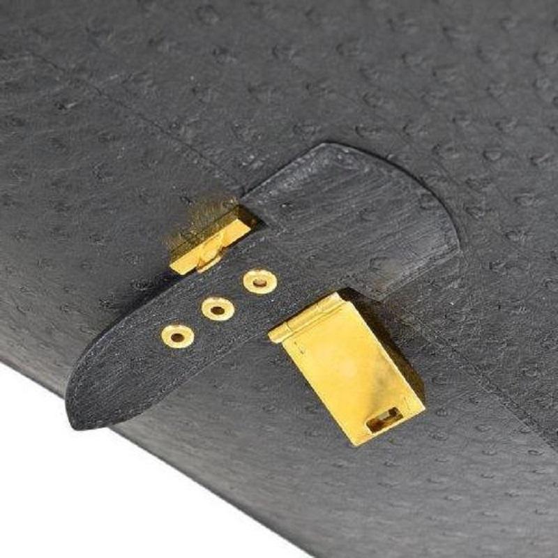 De las mujeres HERMES Bolsa Maletín de viaje para hombre en piel exótica de avestruz negra Sac A Depeches en venta