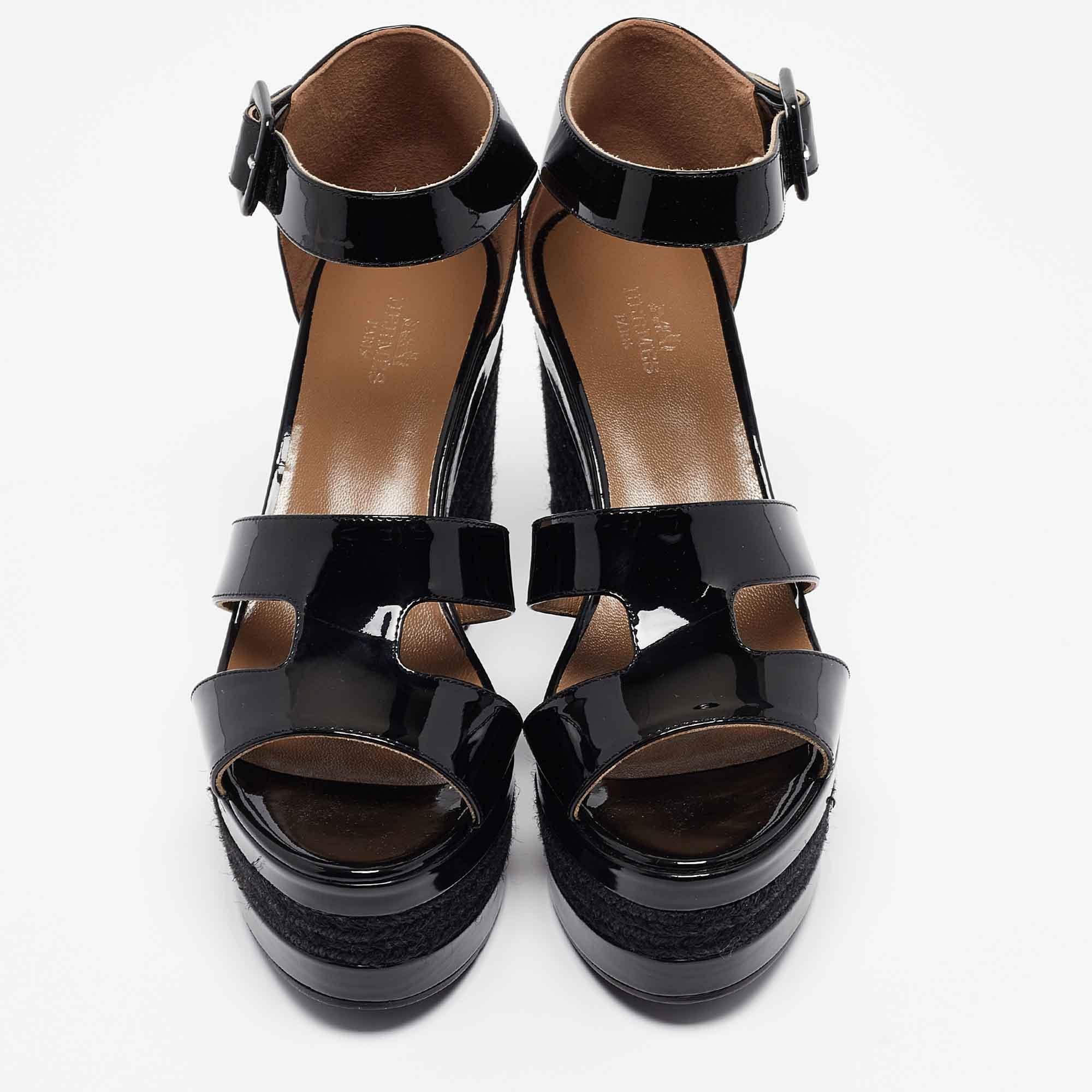 Hermes Black Patent Leather Ilana Espadrille Wedges Sandals Size 37 In Good Condition In Dubai, Al Qouz 2