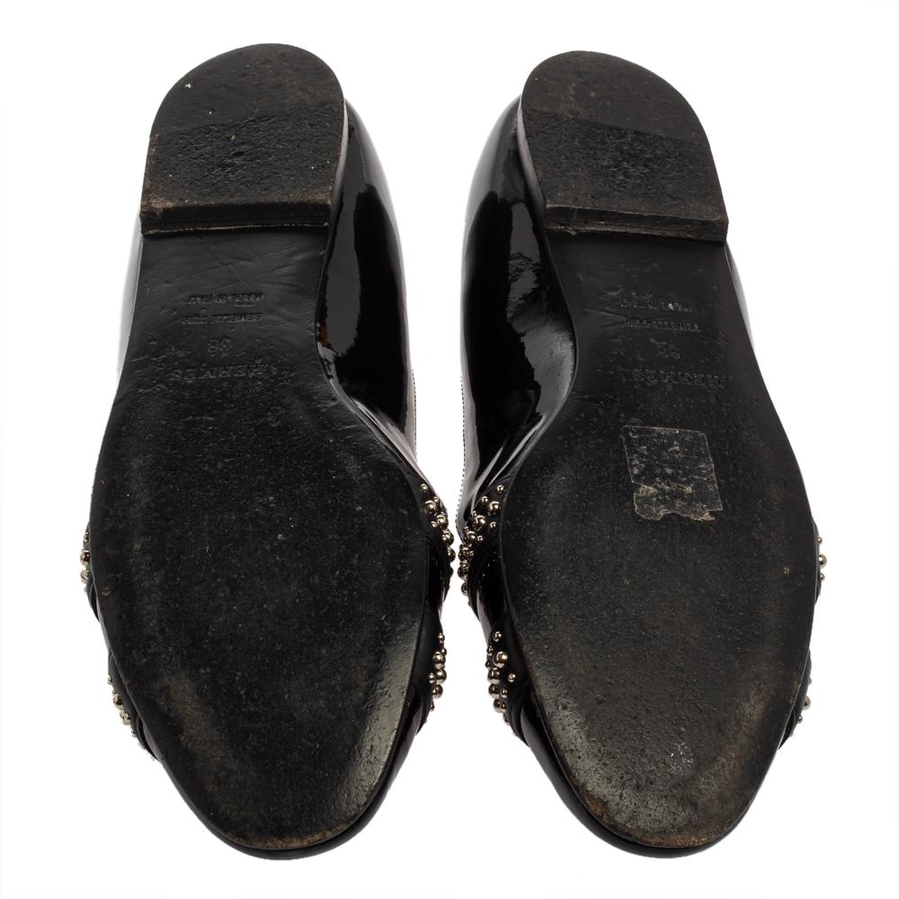 Hermes Black Patent Leather Studded Nice Ballet Flats Size 39 In Good Condition In Dubai, Al Qouz 2