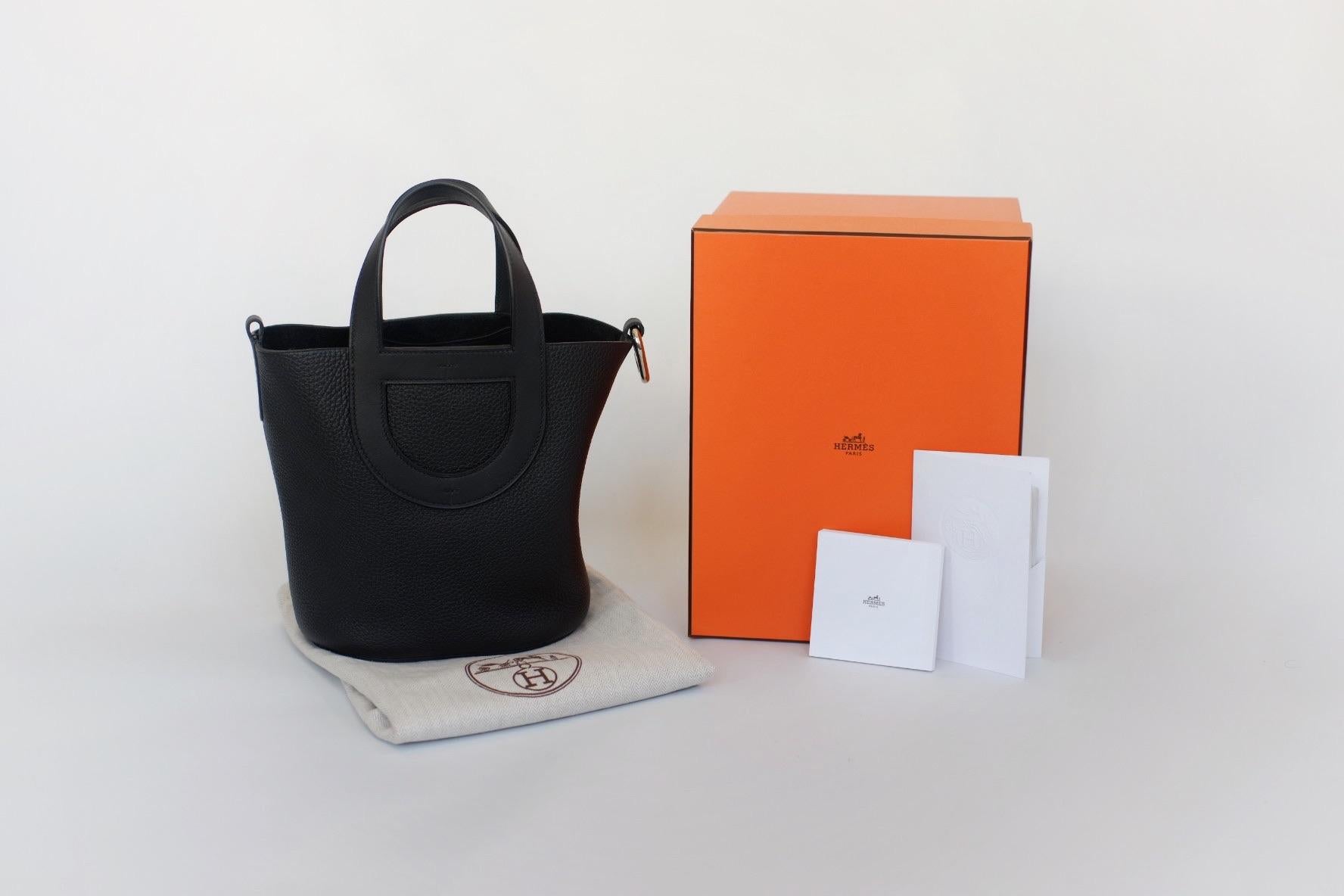 Hermes Black Picotin 18cm  In New Condition For Sale In Sheffield, GB
