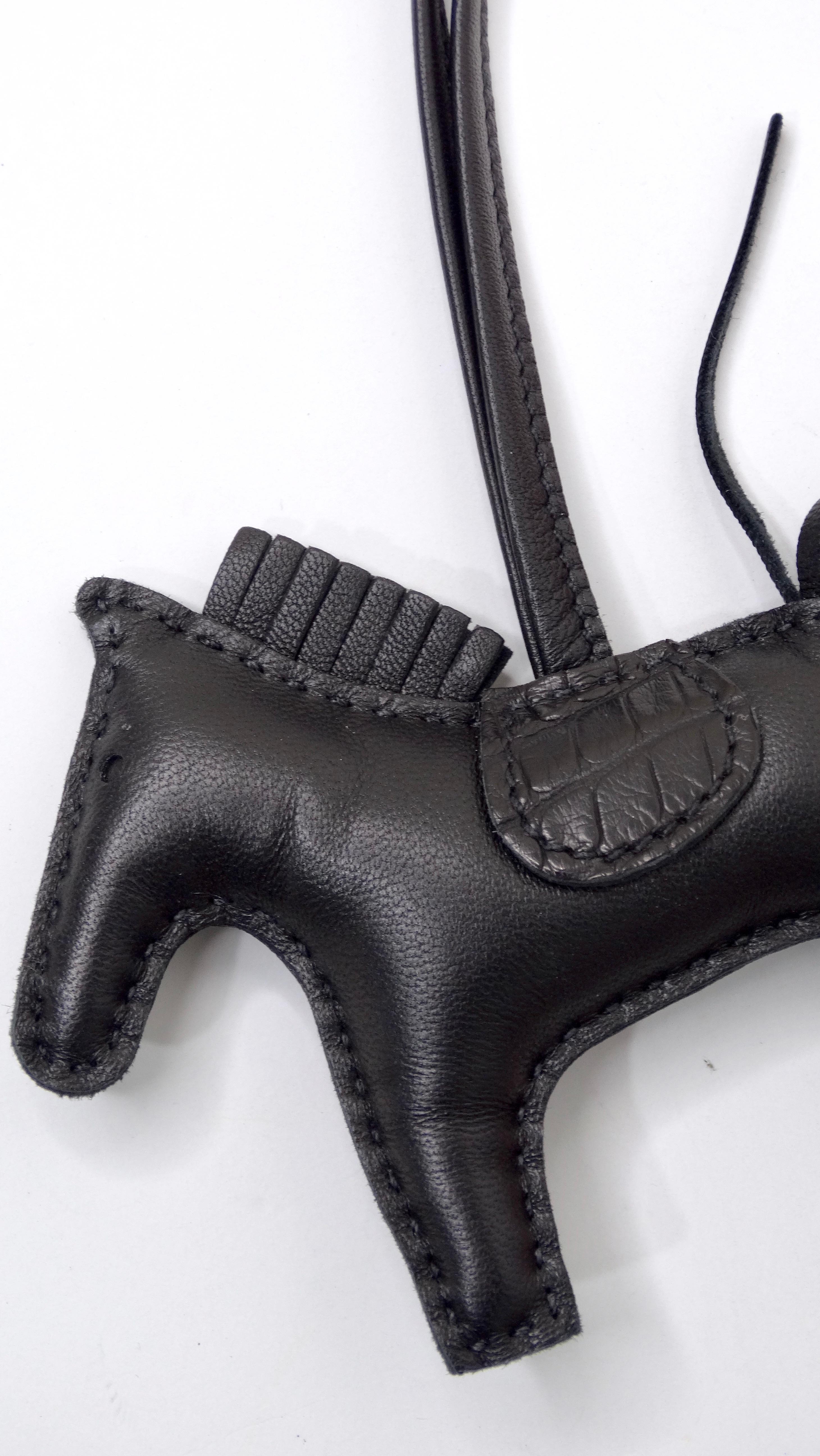Hermès Black Pourpre Grigri Horse Rodeo Bag Charm PM In Excellent Condition In Scottsdale, AZ