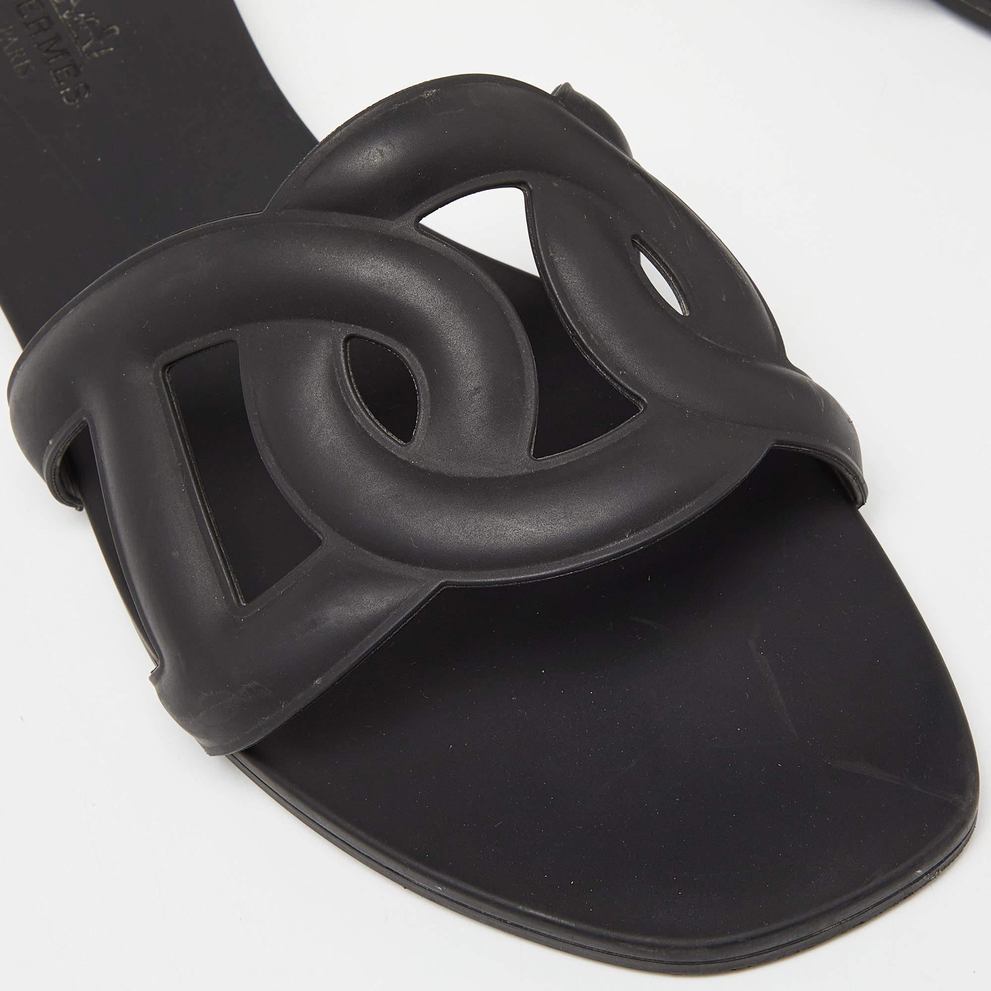 Hermes Black Rubber Aloha Flat Slides Size 40 4