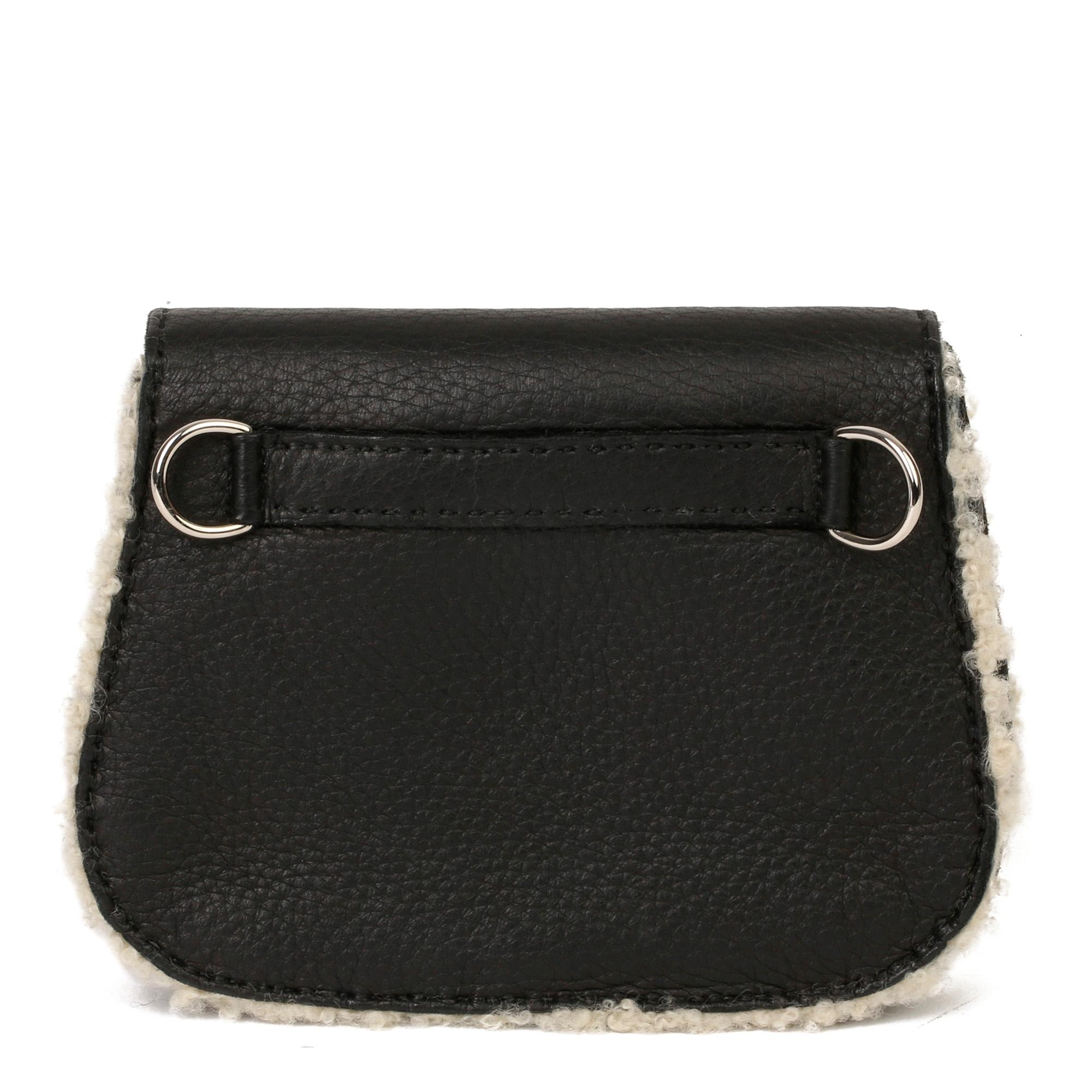 Marsupio con cintura in shearling nero di Hermès in vendita 4