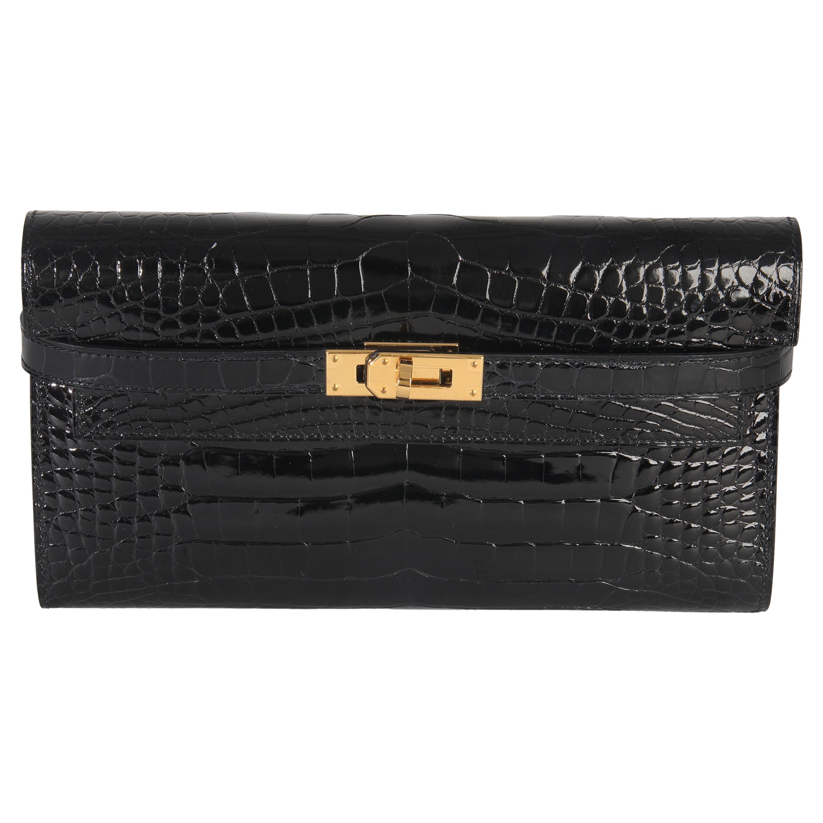 Hermès Black Shiny Alligator Kelly Longue Wallet GHW For Sale