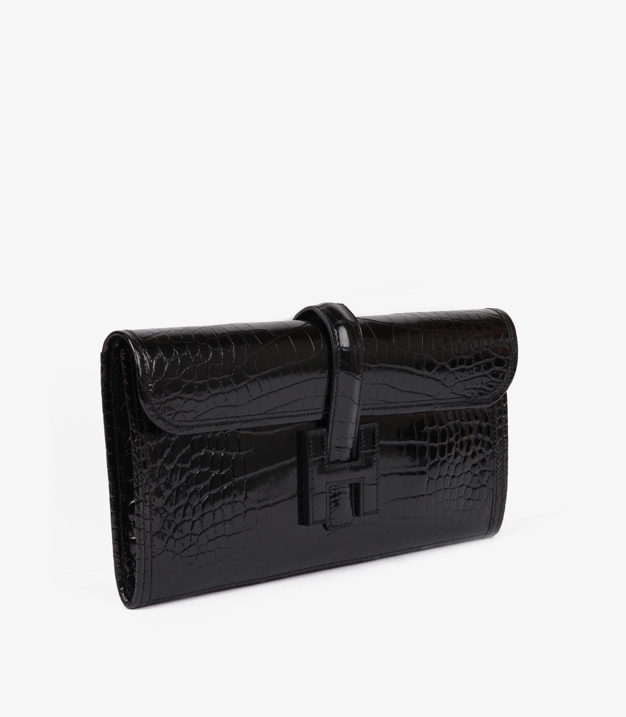 Hermès Black Shiny Mississippiensis Alligator Leather Jige Elan 29

Brand- Hermès
Model- Jige Elan 29
Product Type- Clutch
Serial Number- *
Age- Circa 2018
Accompanied By- Hermès Dust Bag, Box, Protective Felt, Invoice, CITES, Care Booklet
Colour-