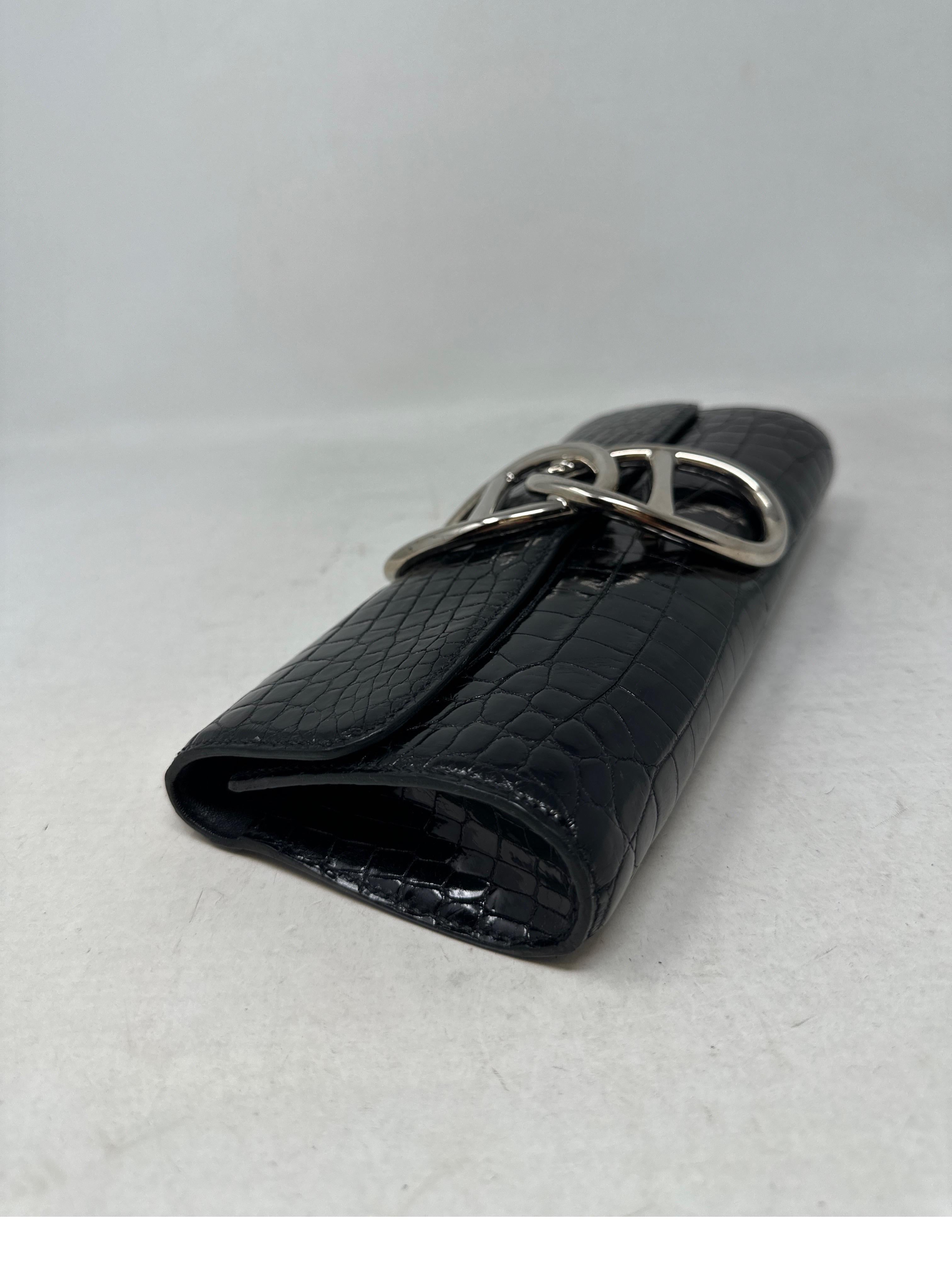 Hermes Pochette nera lucida in coccodrillo Niloticus Egee in vendita 2