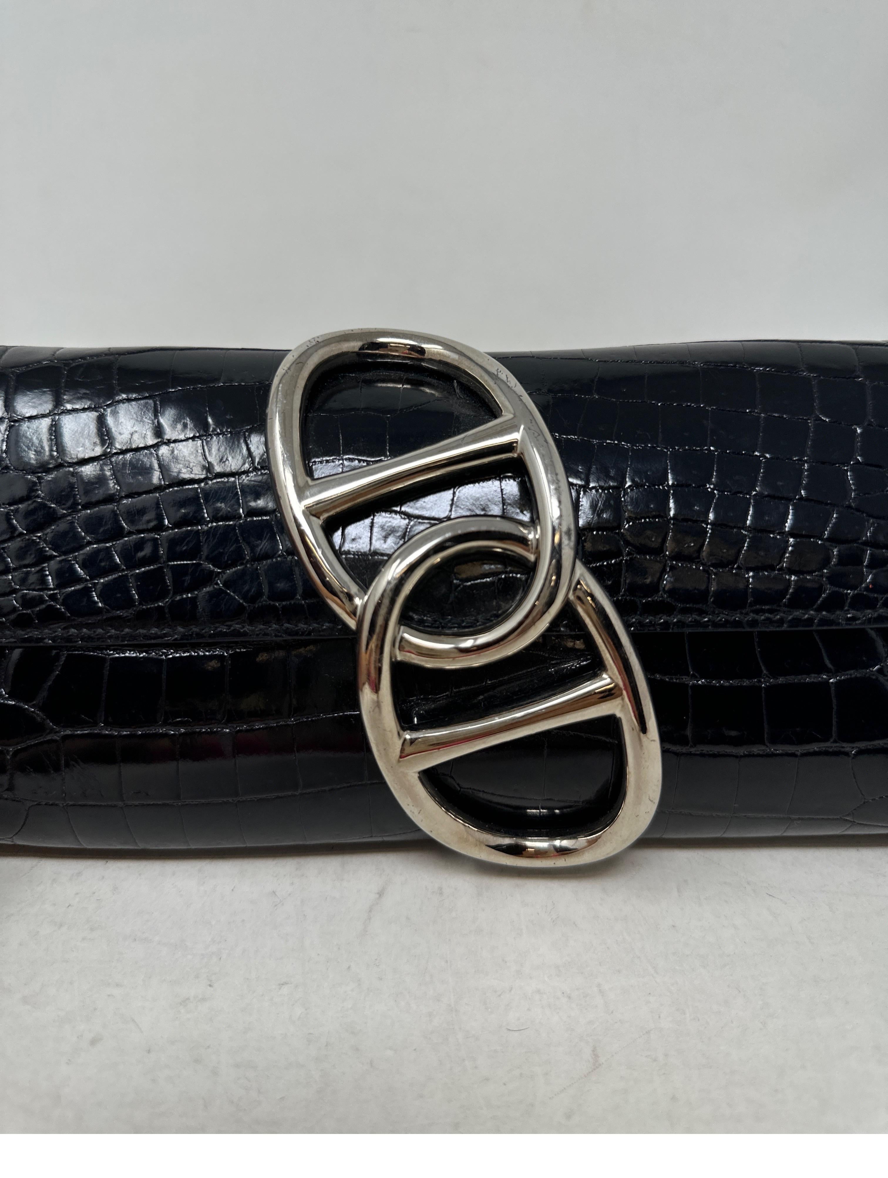 Hermes Black Shiny Niloticus Crocodile Egee Clutch  For Sale 12