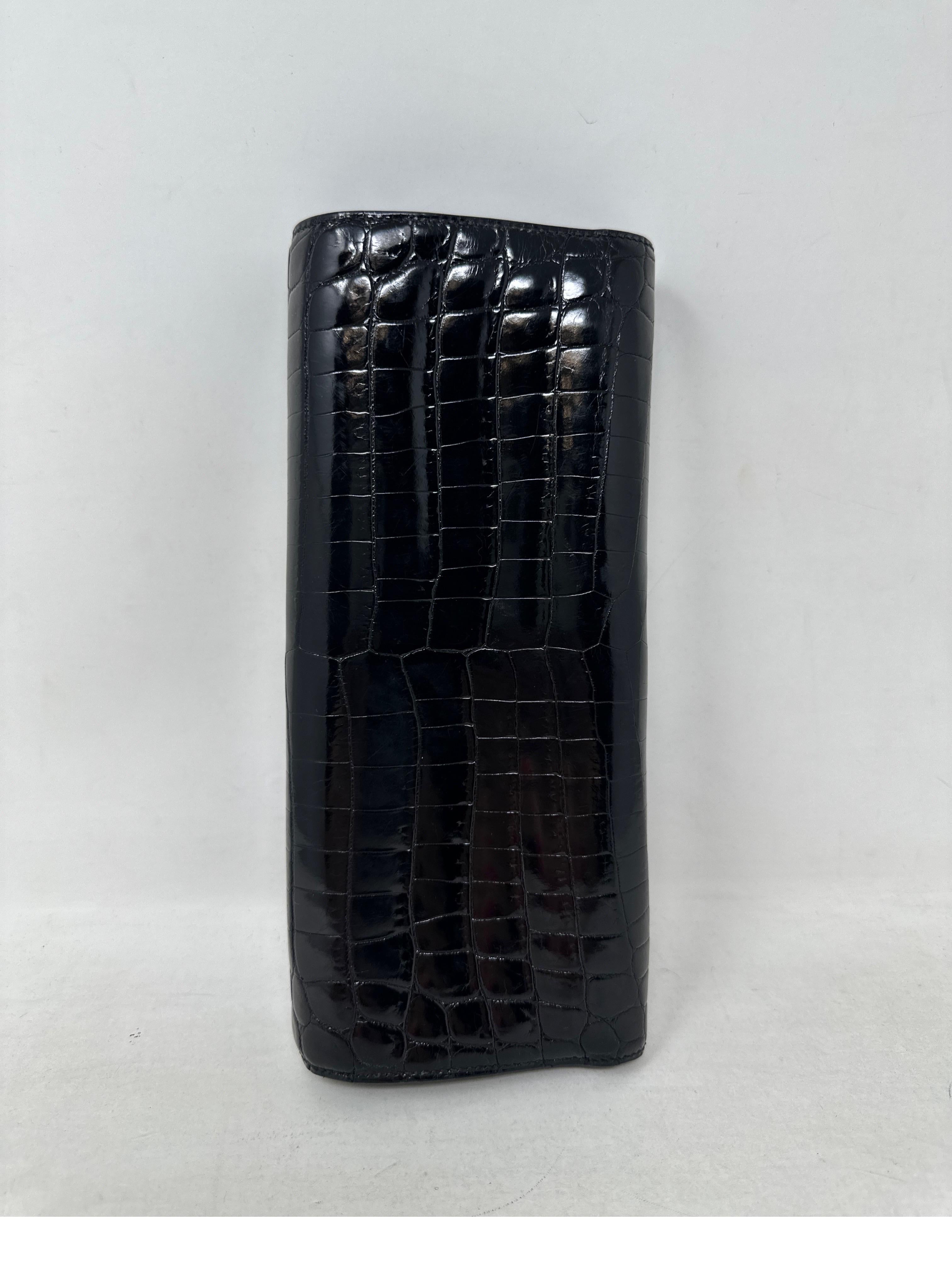 Women's or Men's Hermes Black Shiny Niloticus Crocodile Egee Clutch  For Sale