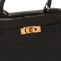 Hermès Black Shiny Porosus Crocodile Leather Vintage Kelly 20cm Sellier