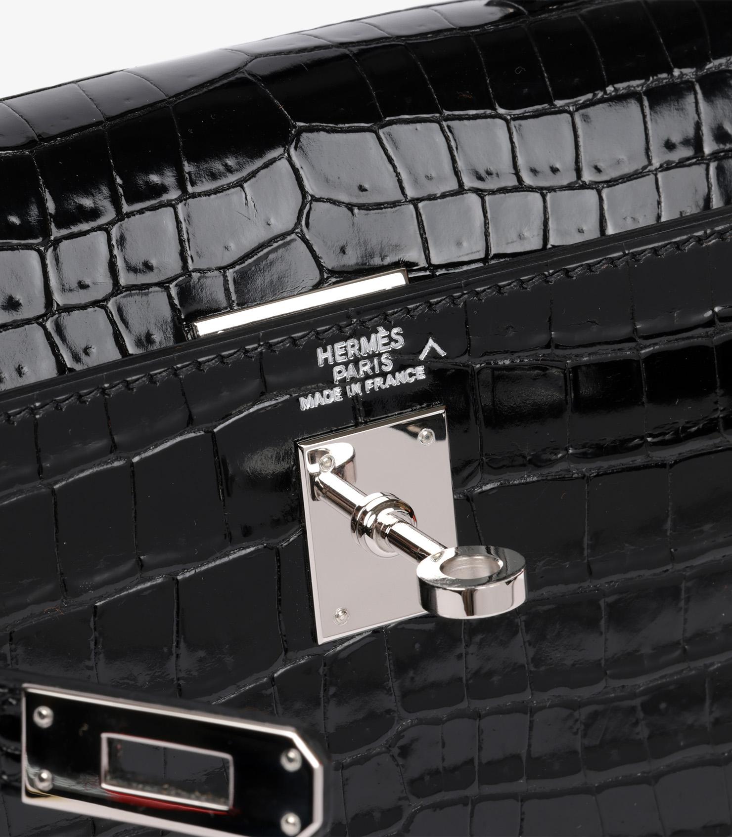Hermès Vintage Kelly 20cm Sellier en cuir de crocodile Porosus noir brillant en vente 4