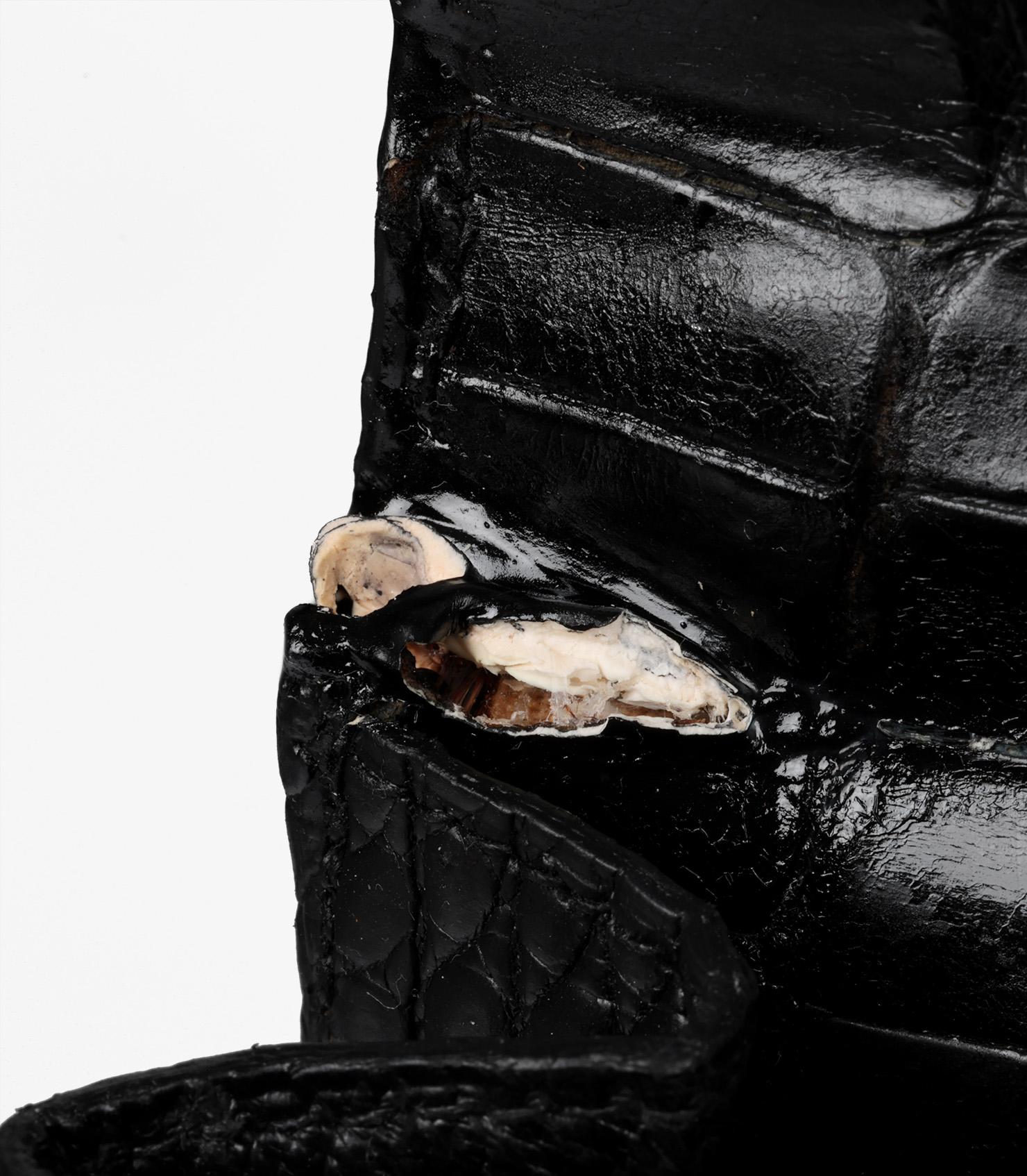 Hermès Black Shiny Porosus Crocodile Leather Vintage Kelly 32cm Sellier en vente 3