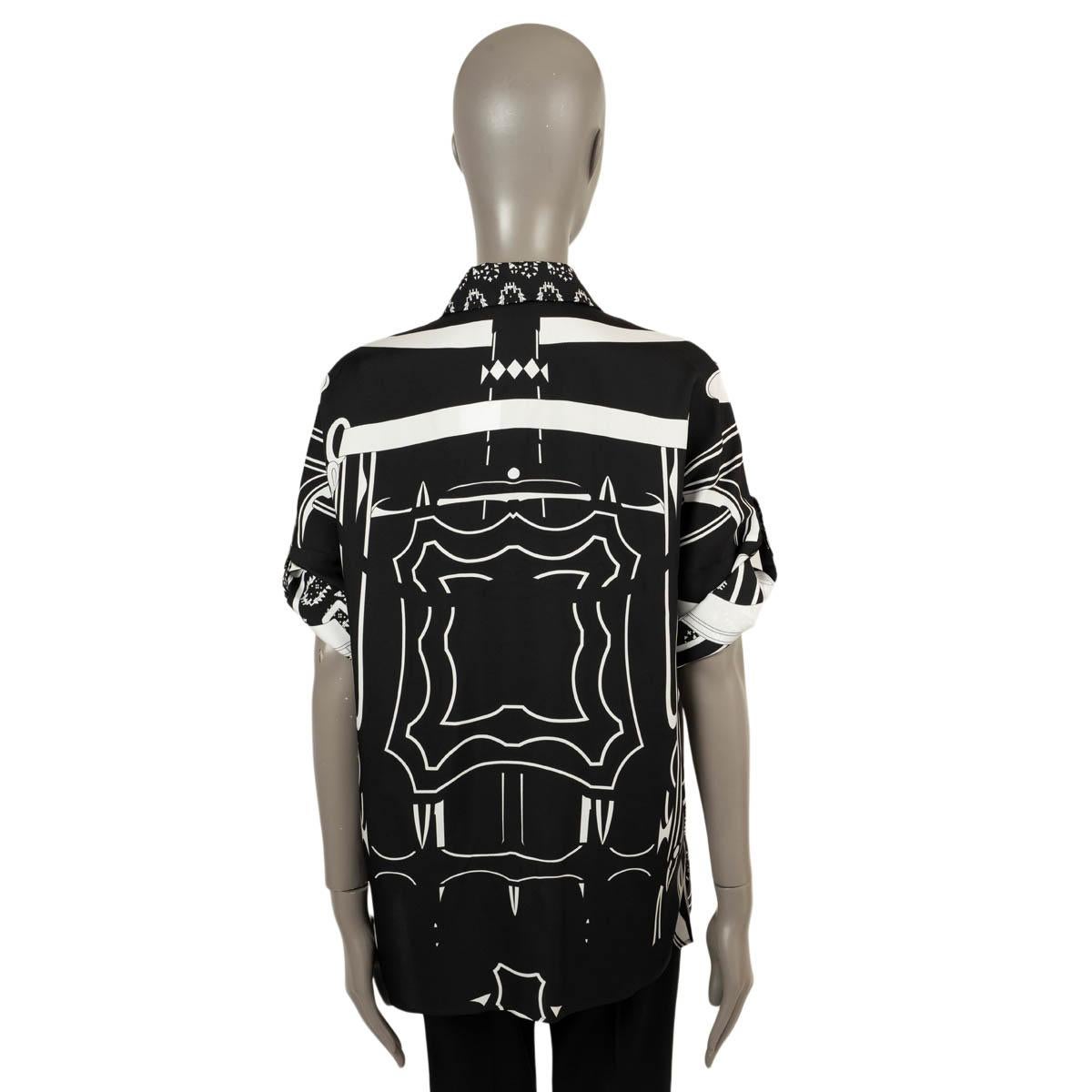 HERMES black silk 2021 LES ROUES DE PHAETON Blouse Shirt 36 XS In Excellent Condition For Sale In Zürich, CH