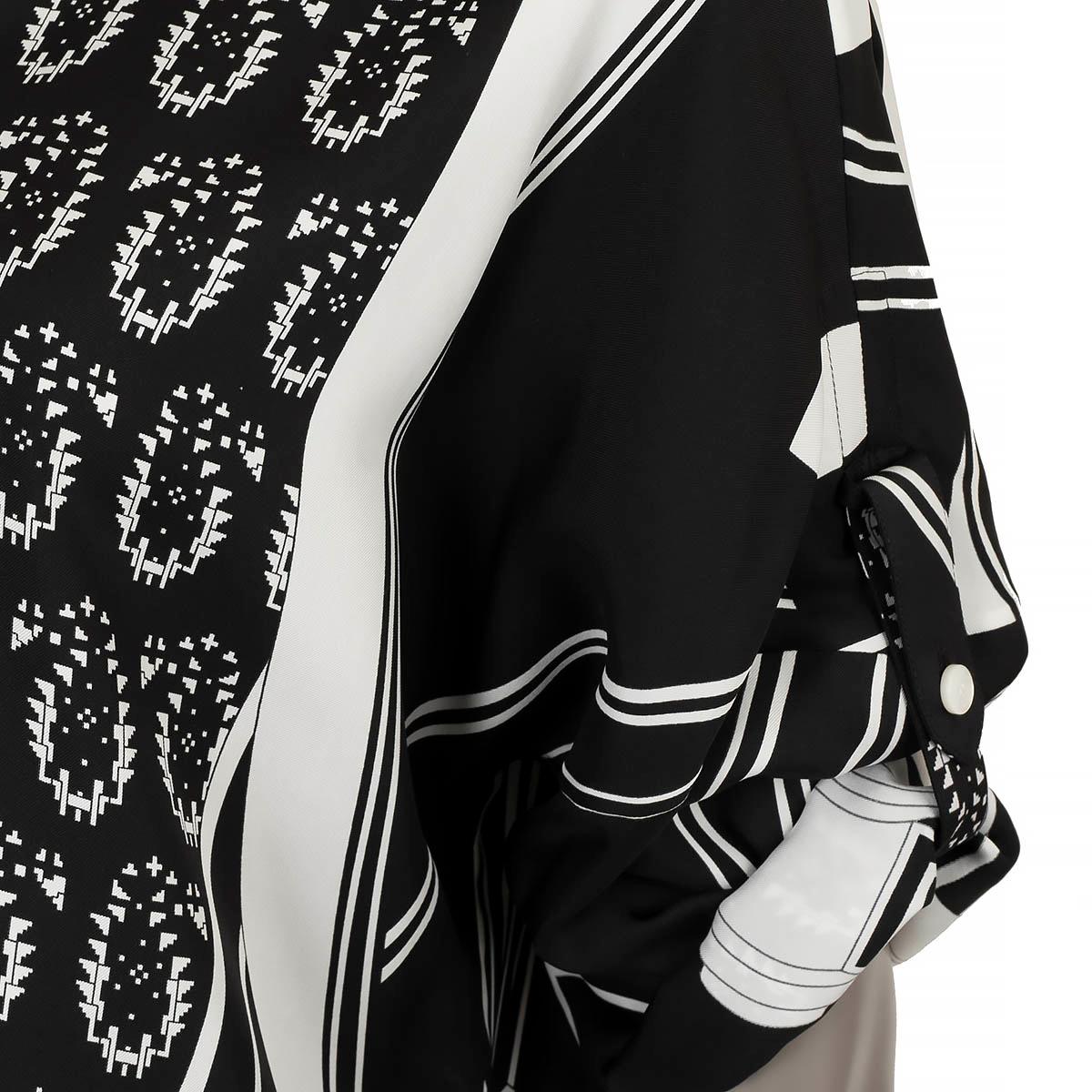 HERMES black silk 2021 LES ROUES DE PHAETON Blouse Shirt 36 XS For Sale 1