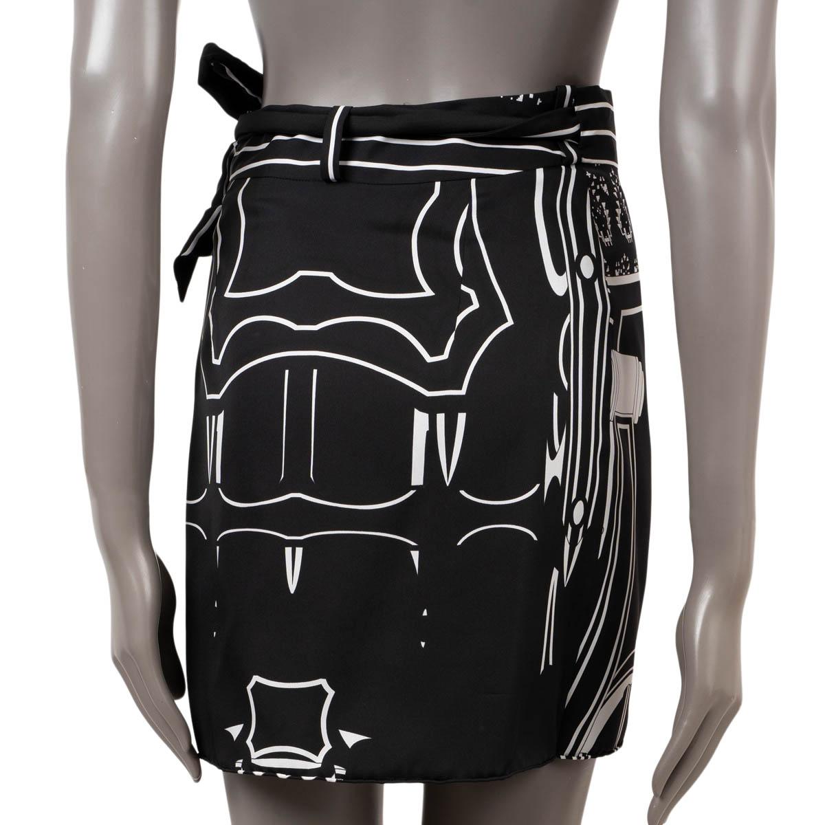 HERMES black silk 2021 LES ROUES DE PHAETON Wrap Skirt 34 XXS In Excellent Condition For Sale In Zürich, CH