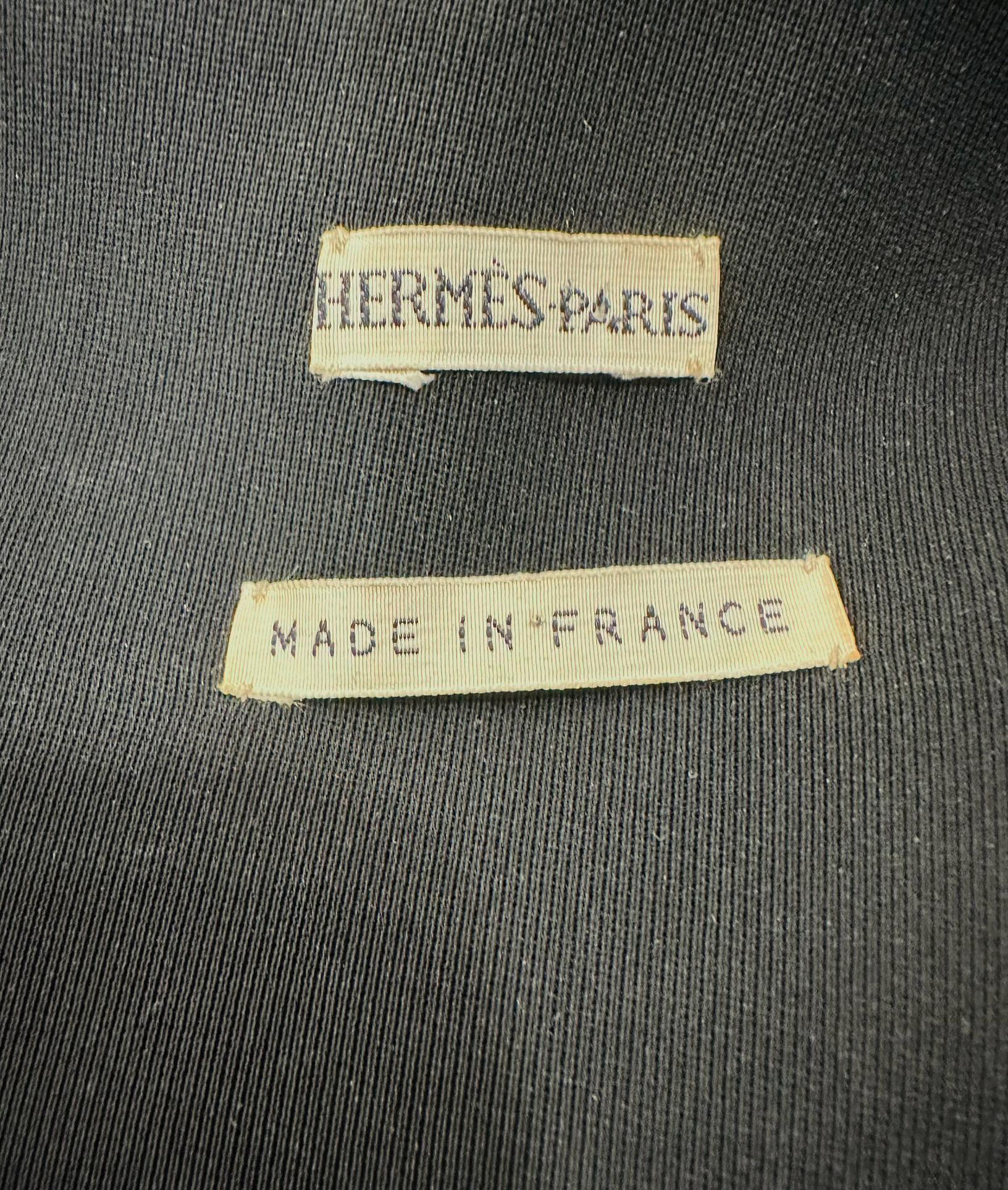 Hermes Black Silk V Neck Long Sleeve Maxi Dress with Full Length Side Zippers 38 For Sale 15
