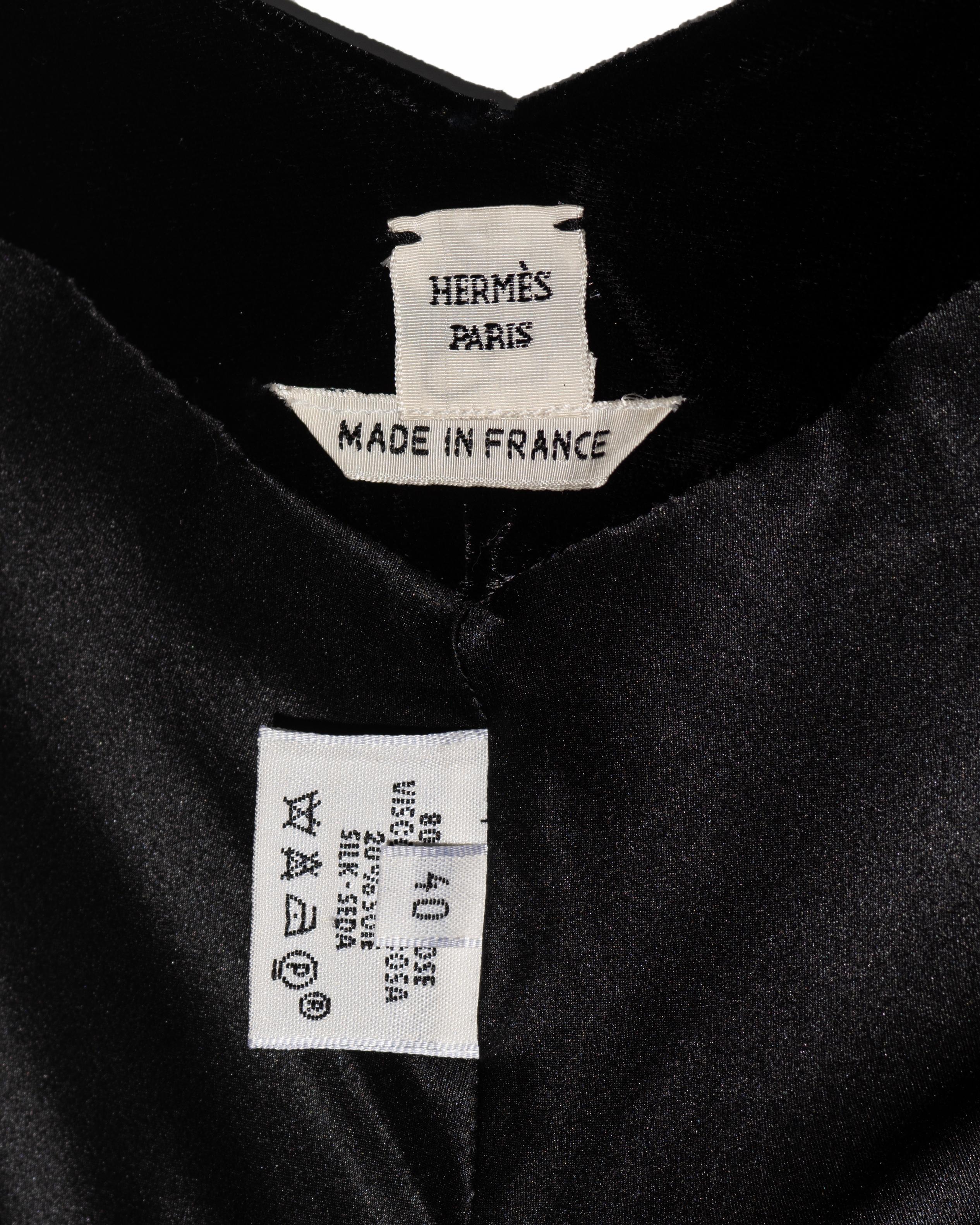 Hermes black silk velvet halter neck evening dress with silver chain, fw 2007 For Sale 2