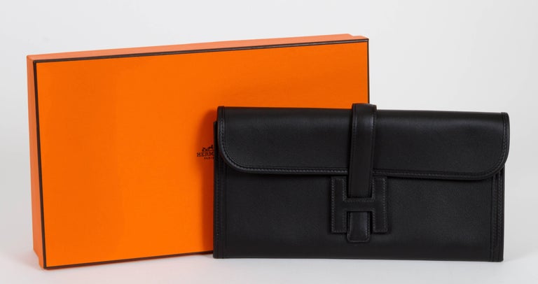 Hermès Jige clutch in black swift leather brand new in box. Letter Y for 2020. Comes with original dust bag and box 