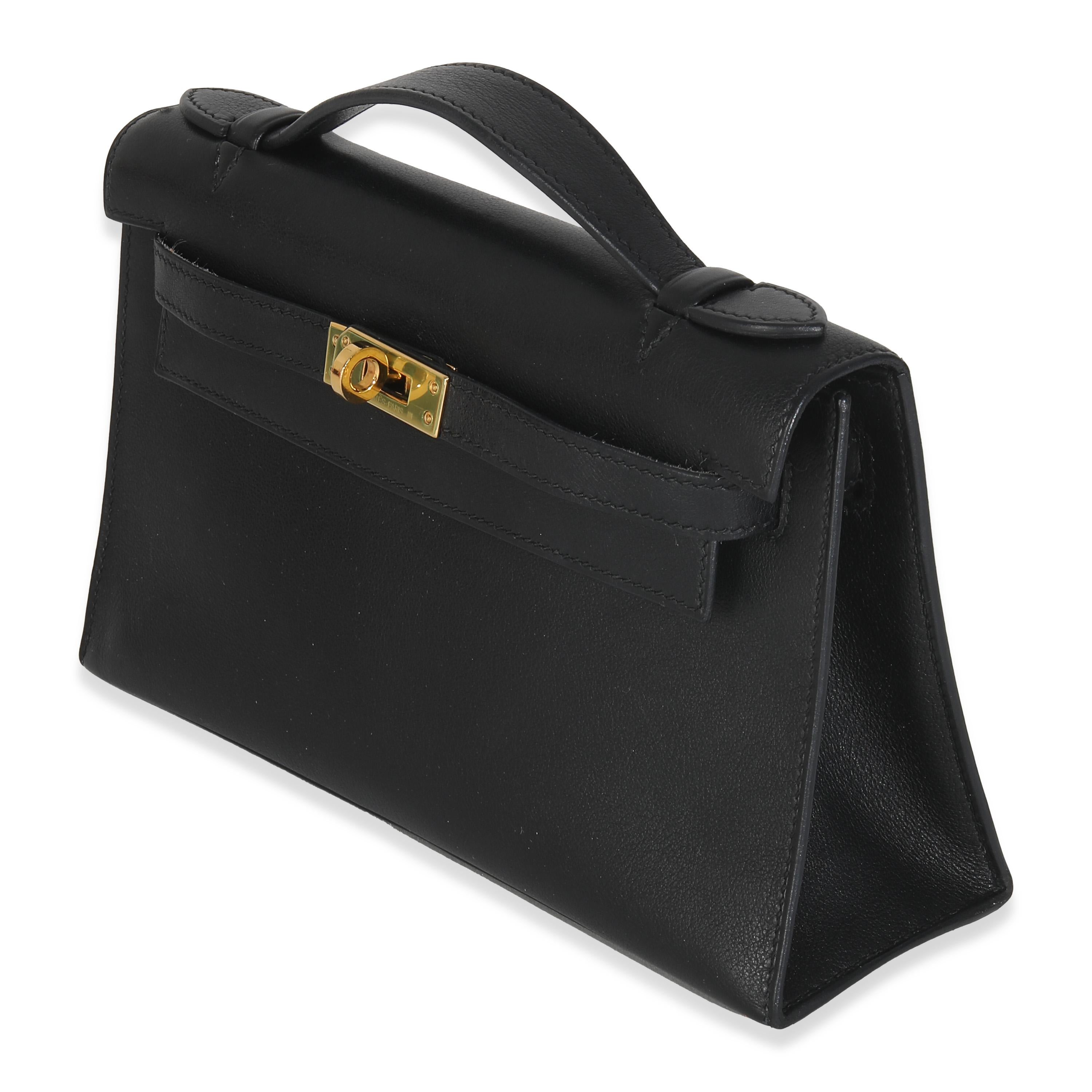 Women's or Men's Hermès Black Swift Kelly Pochette GHW For Sale