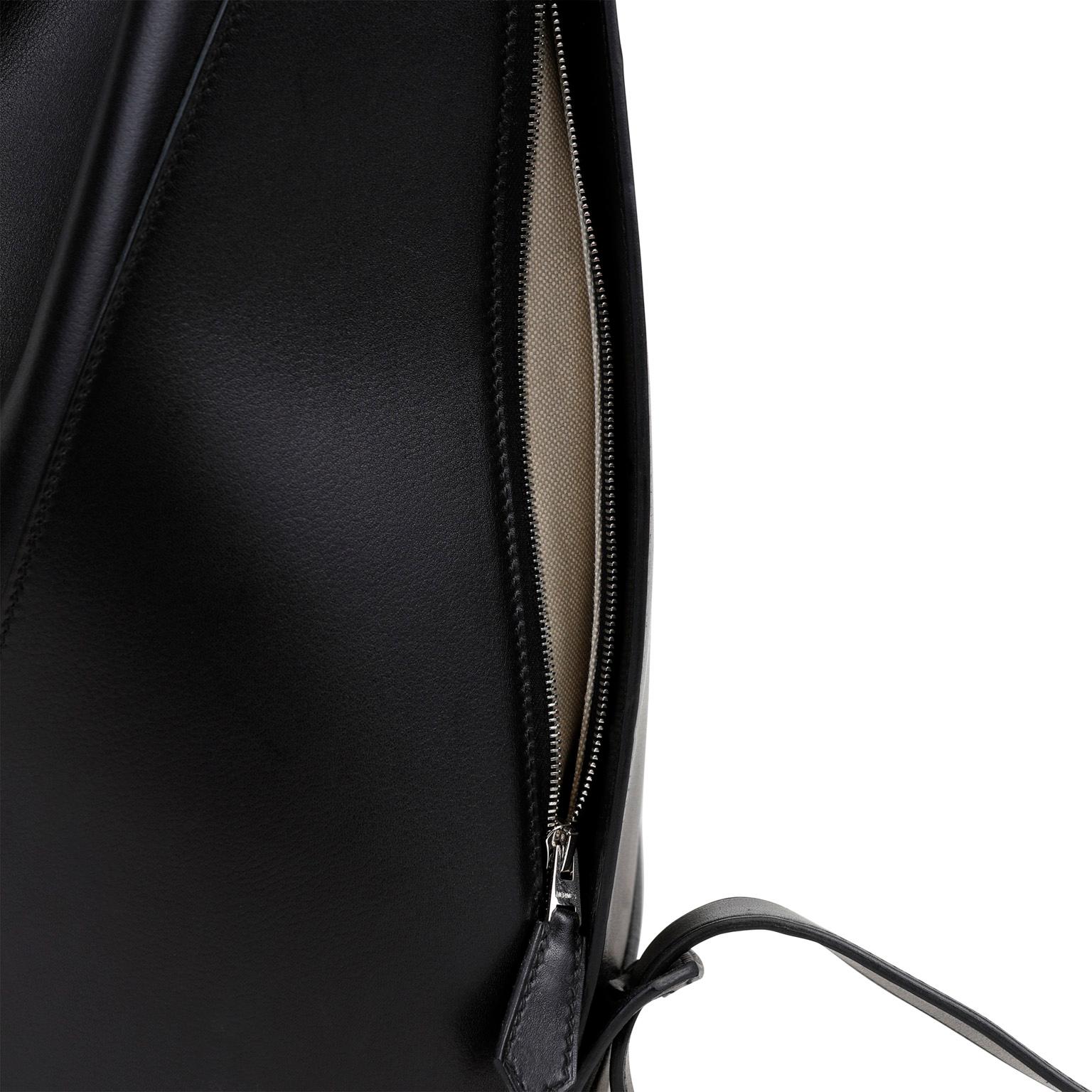 Hermès Black Swift Leather Unisex Sling Backpack  For Sale 1