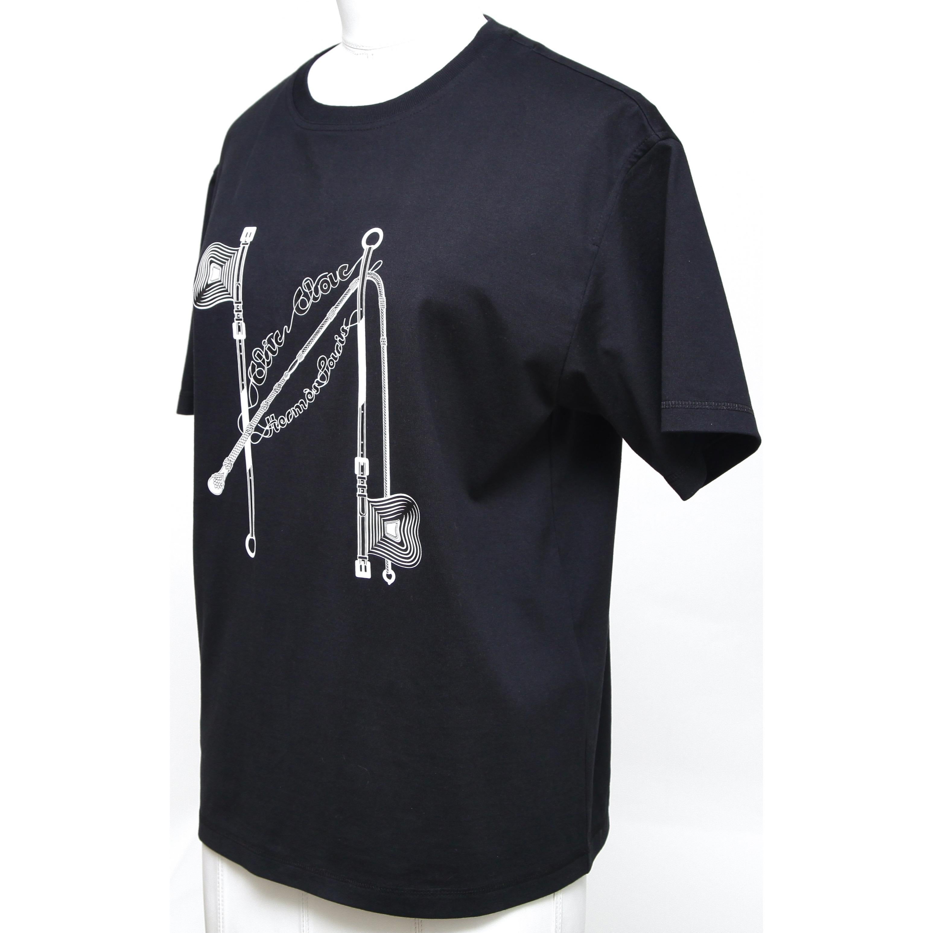 Hermès Schwarzes T-Shirt Top mit kurzen Ärmeln und weißem CLIC CLAC-Druck 36 Damen im Angebot