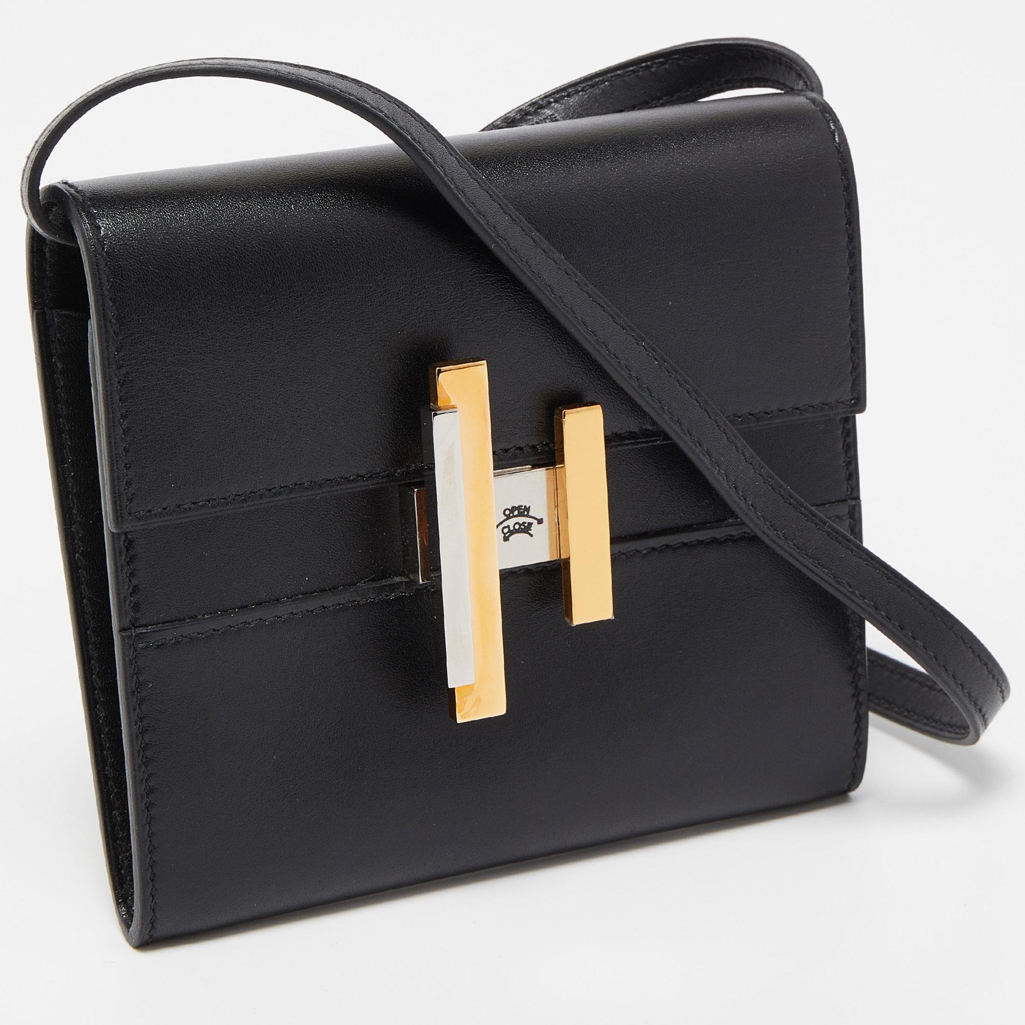 Hermes Black Tadelakt Leather Cinhetic To Go Wallet In Excellent Condition In Dubai, Al Qouz 2