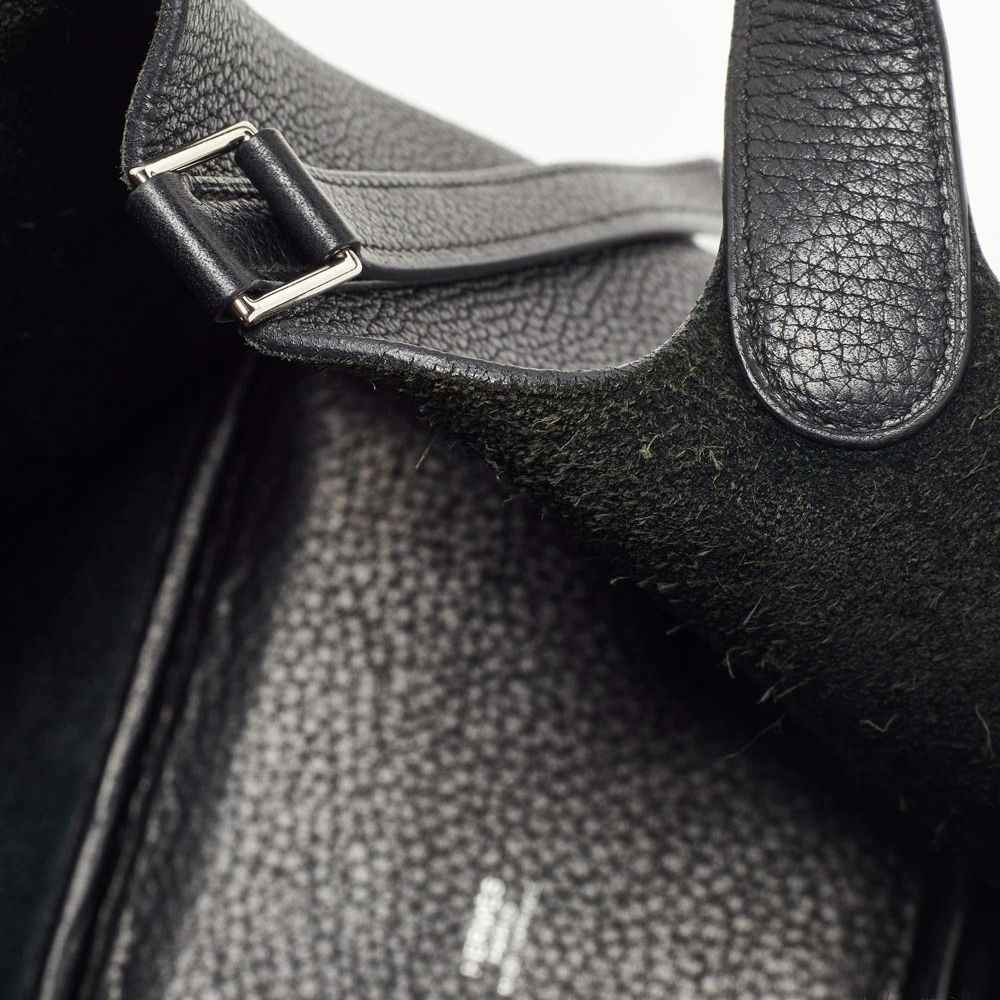 Hermes Taurillion Clemence Schwarze Tasche aus Leder mit Picotinschloss 18 aus Leder Damen im Angebot