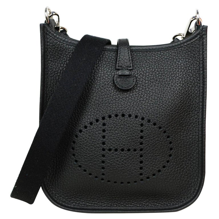 Evelyne leather crossbody bag Hermès Black in Leather - 35862786