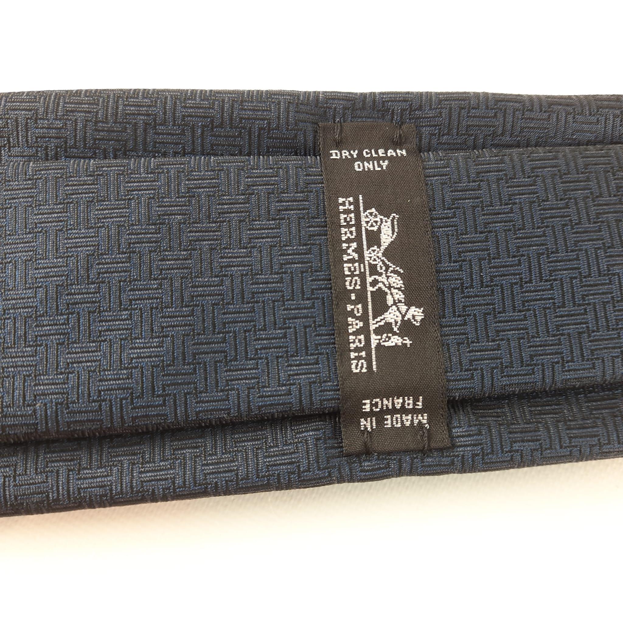 Cravatta Hermes Black Terre d'H In condizioni Nuovo in vendita a Nicosia, CY