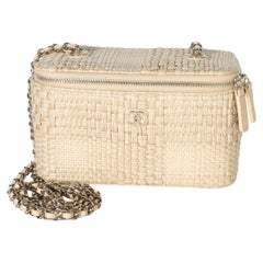 Chanel Beige Braided Raffia Vanity Case With Chain