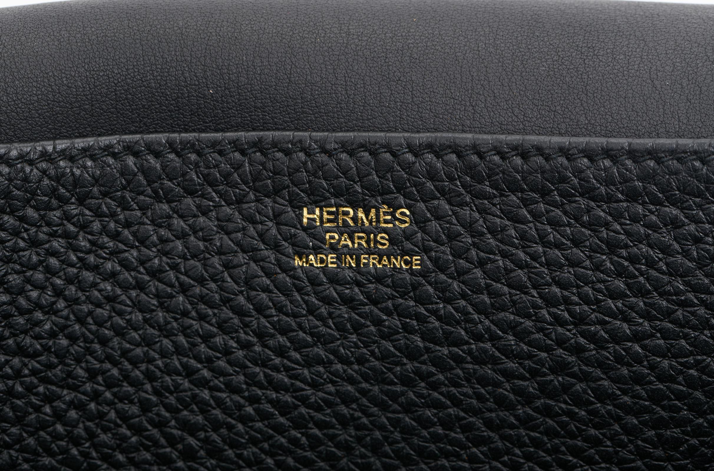 Hermès Black Halzan 31 Caban For Sale 2