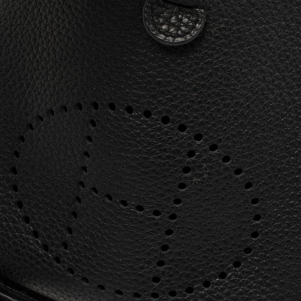 Hermes Black Togo Leather Evelyne TPM Bag In Fair Condition In Dubai, Al Qouz 2