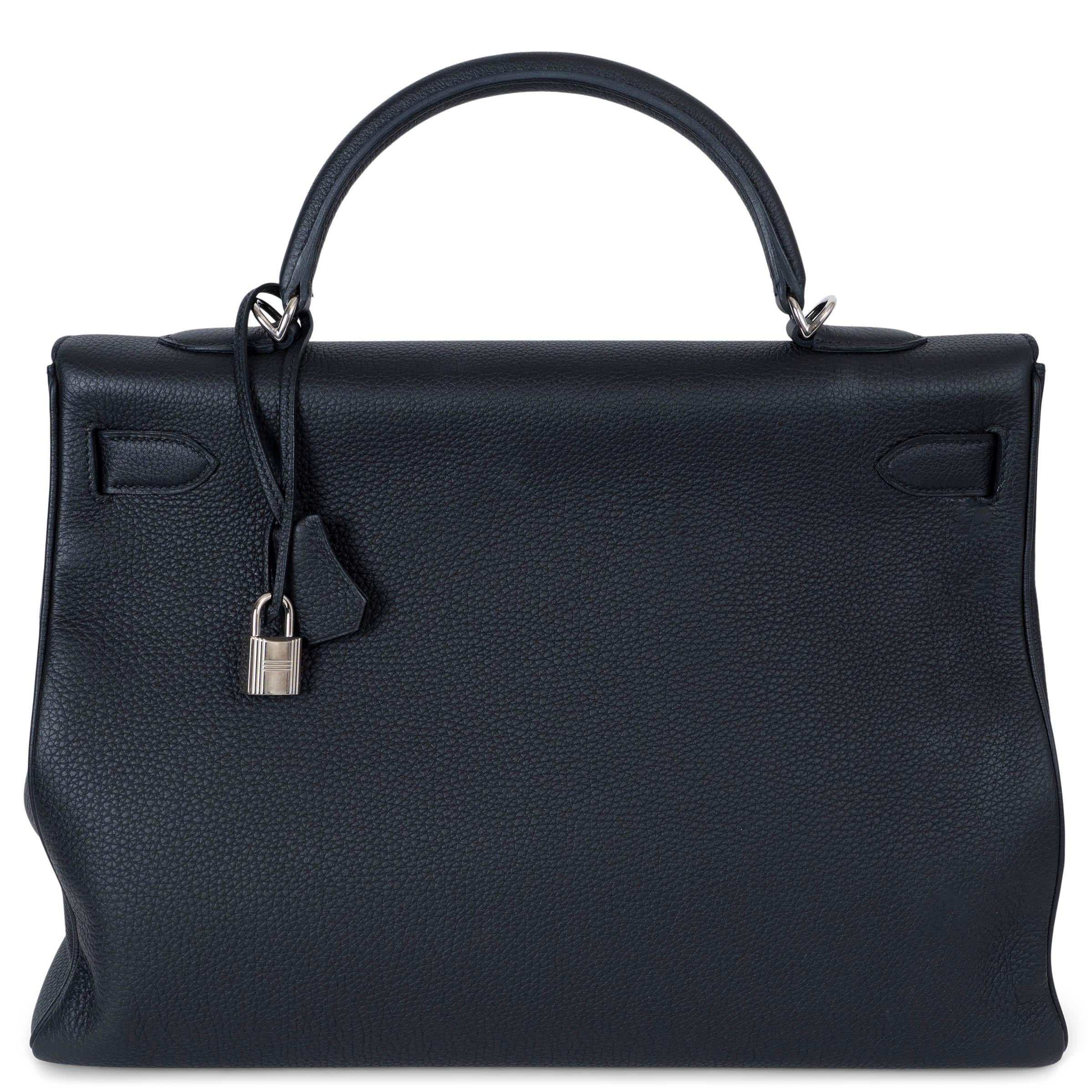 Noir HERMES black Togo leather KELLY 40 RETOURNE Bag PHW en vente