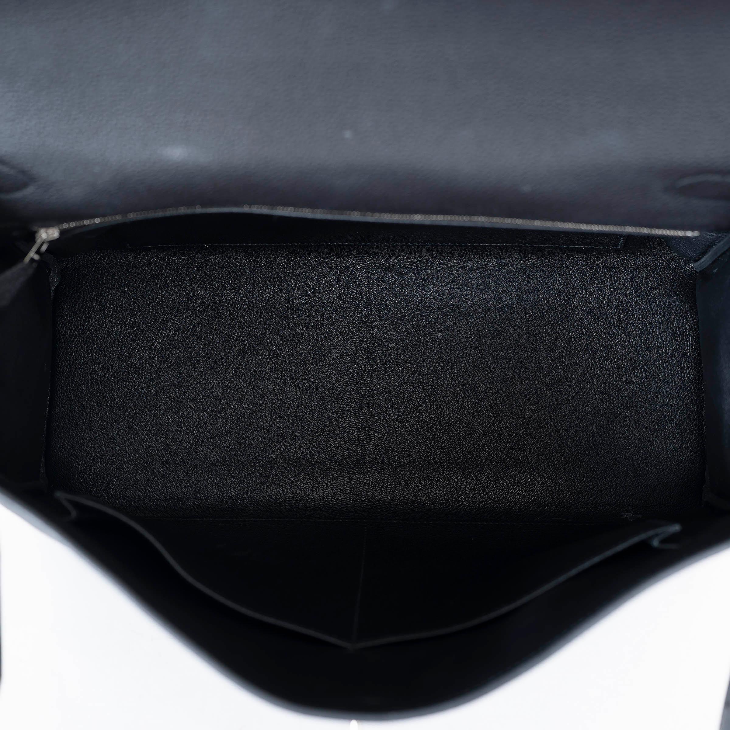 HERMES black Togo leather KELLY 40 RETOURNE Bag PHW Pour femmes en vente