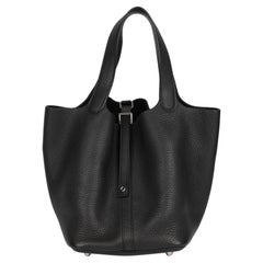 Schwarzes Togo-Leder-Picotin 22 von Hermès