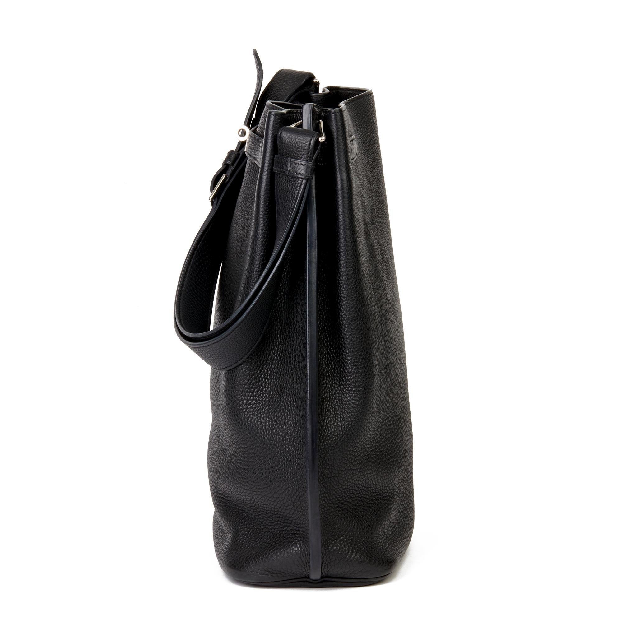 Hermès Black Togo Leather So Kelly 26cm In Good Condition In Bishop's Stortford, Hertfordshire