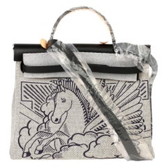 Hermès Schwarz Vache Hunter Leder & Schwarz:: Weiß Canvas Pegase Herbag Zip 31