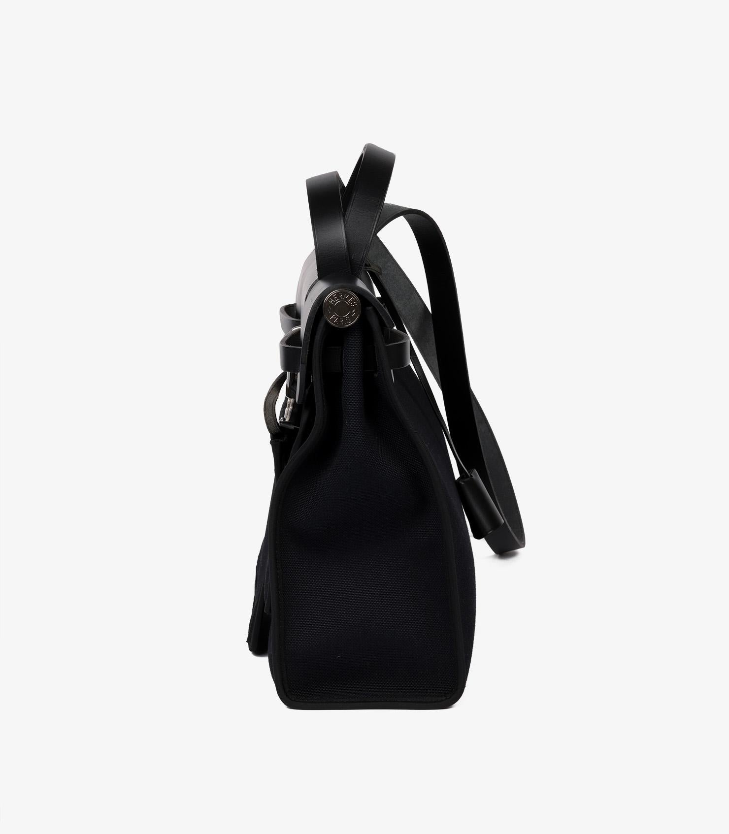 Hermès Black Vache Hunter Leather & Toile Herbag Zip 31 In Excellent Condition In Bishop's Stortford, Hertfordshire