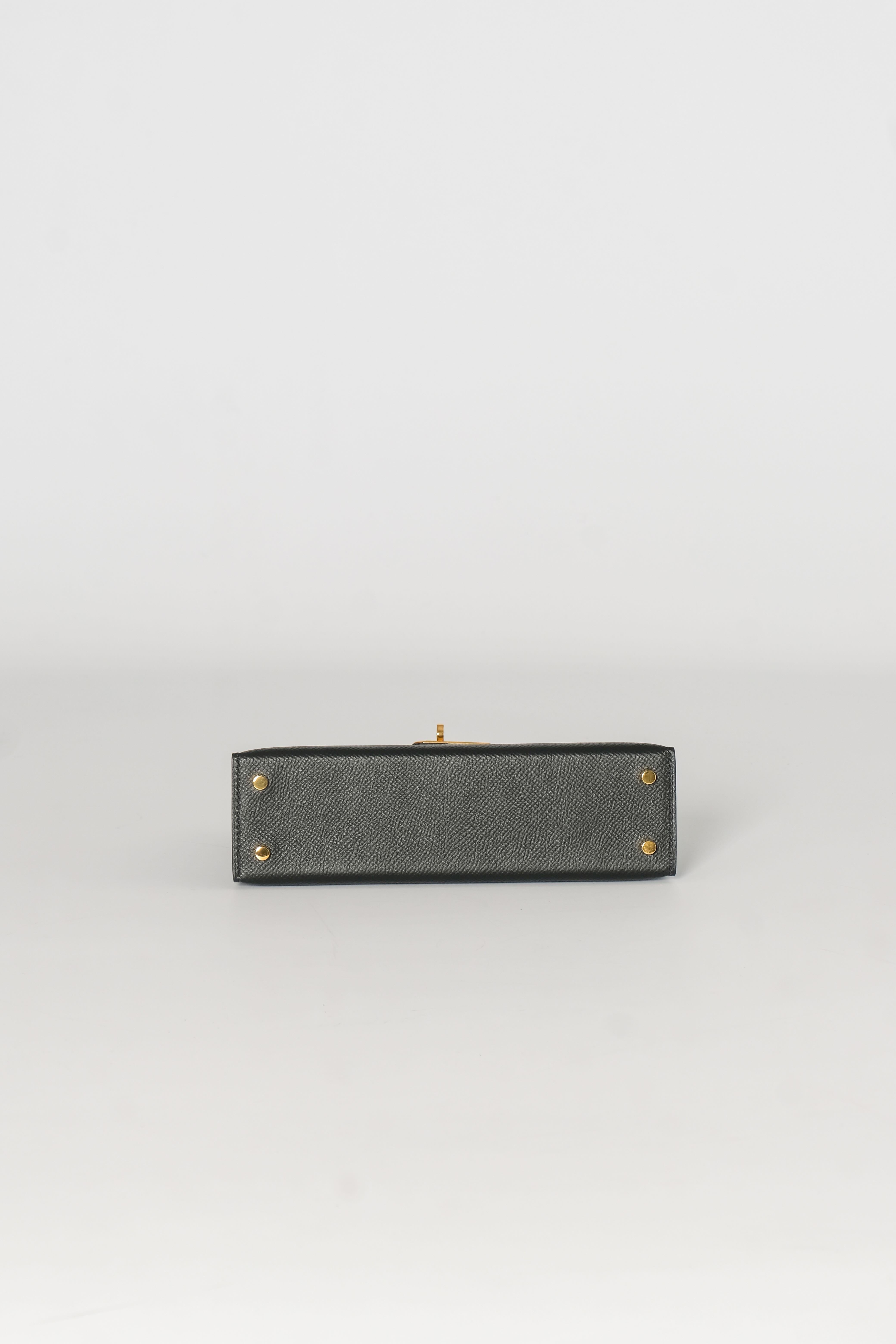 Hermès Black Veau Gold Plated Epsom Mini Kelly II Bag Sellier 20 In Excellent Condition In Montreal, Quebec
