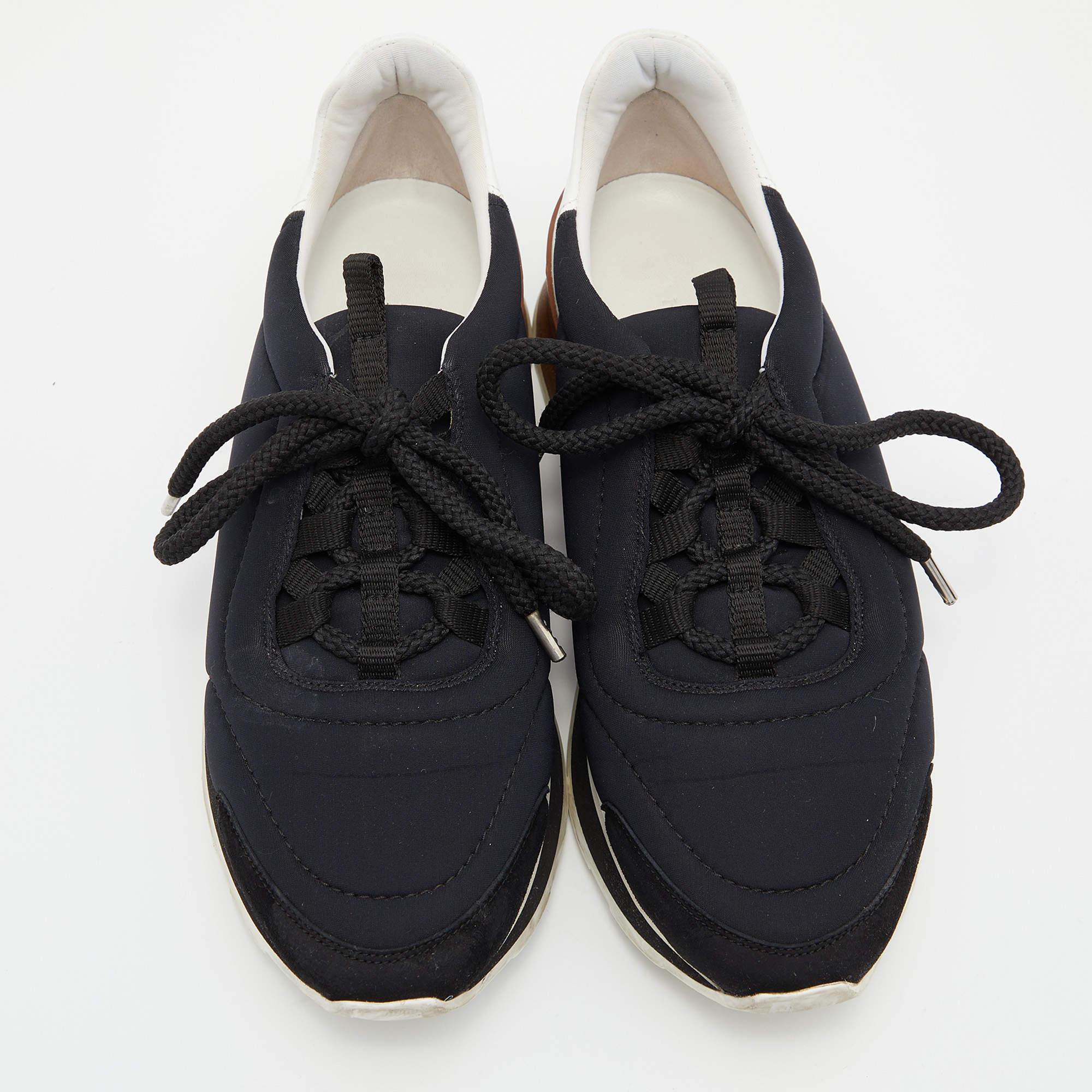 Coming in a classic silhouette, these designer sneakers are a seamless combination of luxury, comfort, and style. These sneakers are finished with signature details and comfortable insoles.

Includes: Original Dustbag, Original Box

