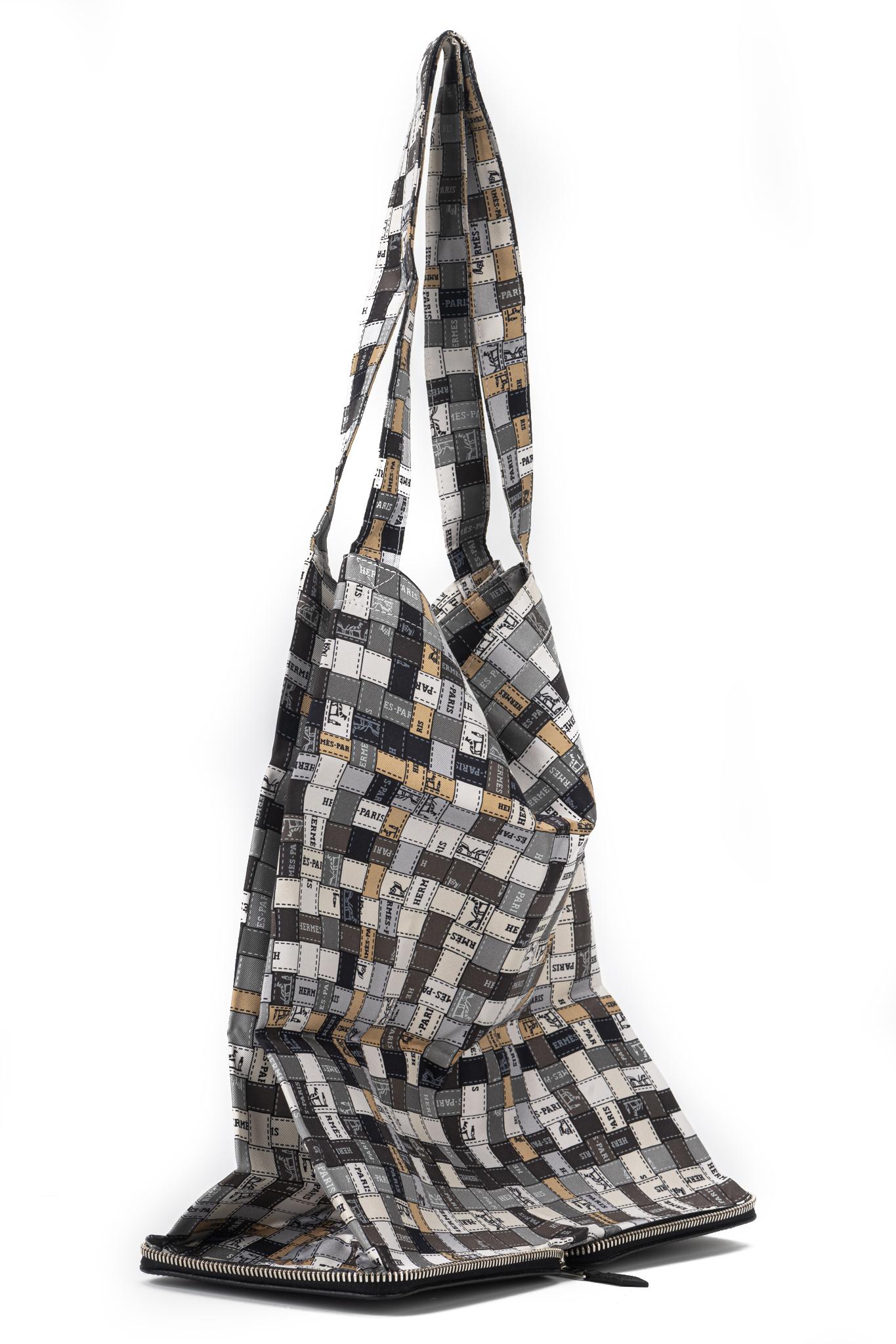 Bolso Hermès Negro Blanco Sedoso Pop 5