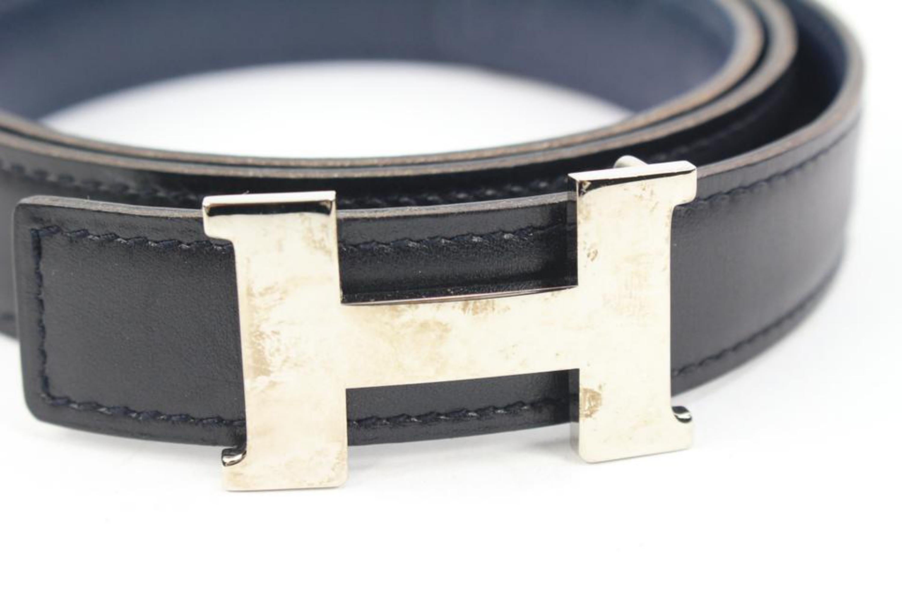 Hermès Black x Navy 24mm Reversible H Logo Belt Kit 121h60 In Excellent Condition For Sale In Dix hills, NY