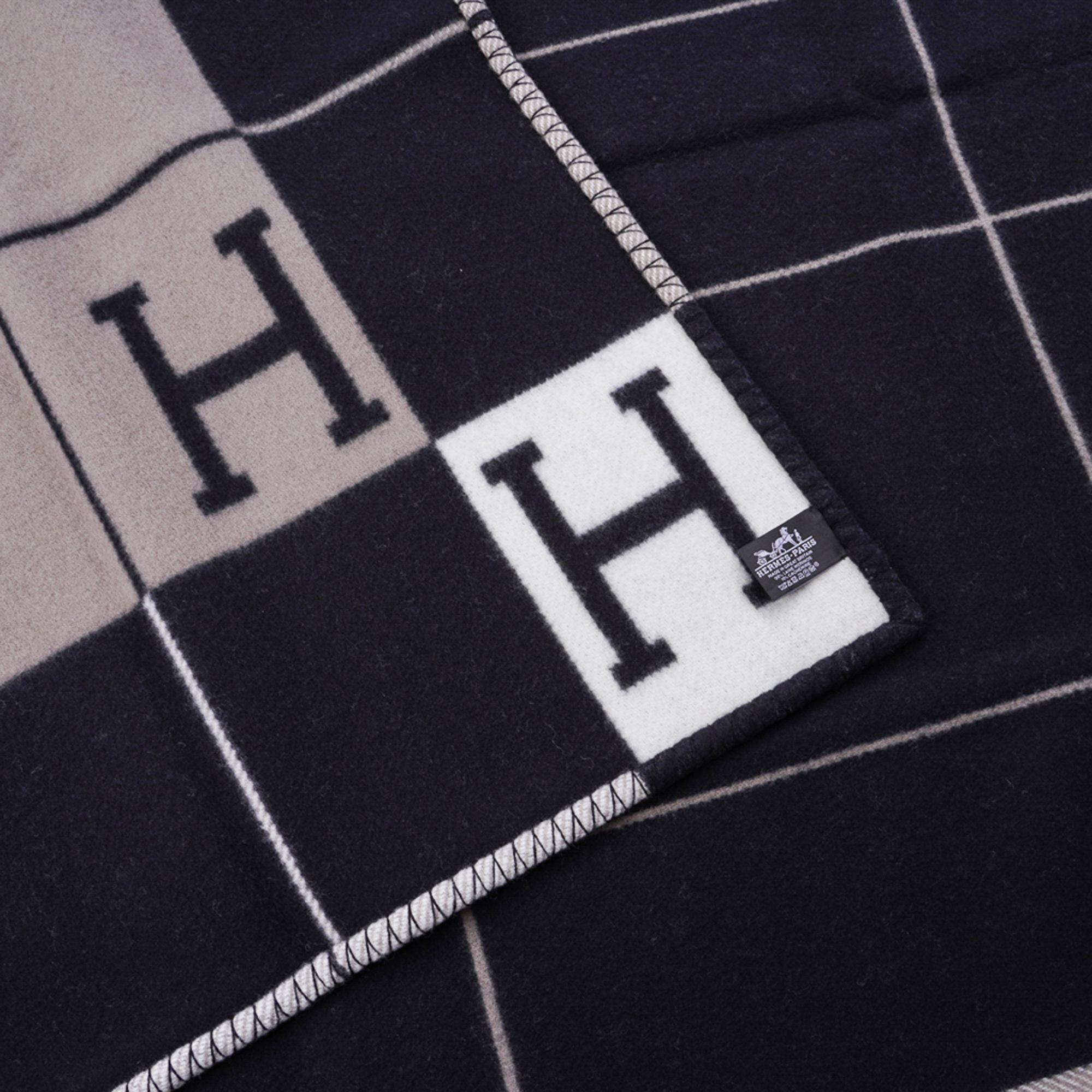Hermes Blanket Avalon III Black/ Ecru Throw Blanket New w/Box 4