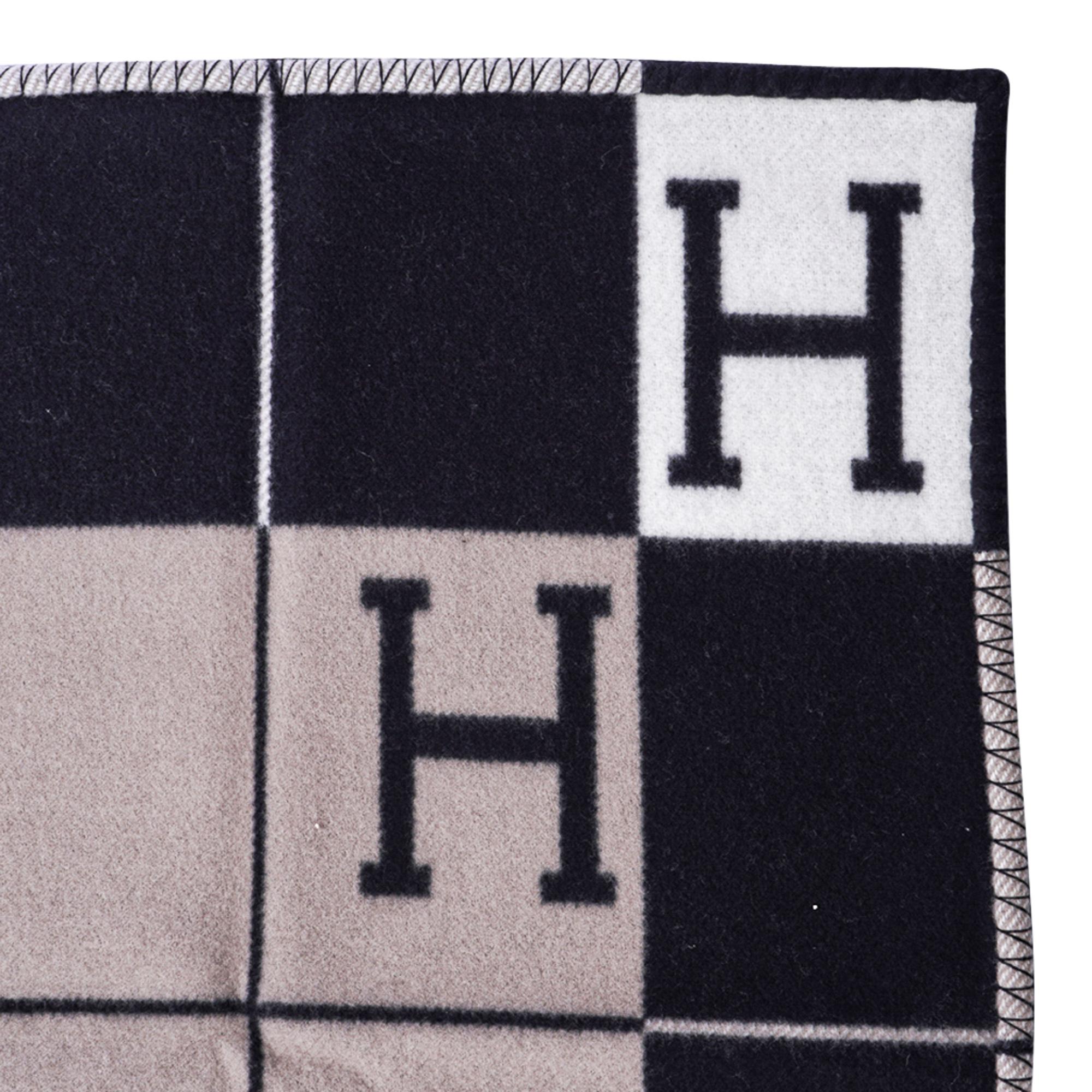 hermes throw blanket