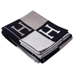 Hermes Blanket Avalon III Black/ Ecru Throw Blanket New w/Box